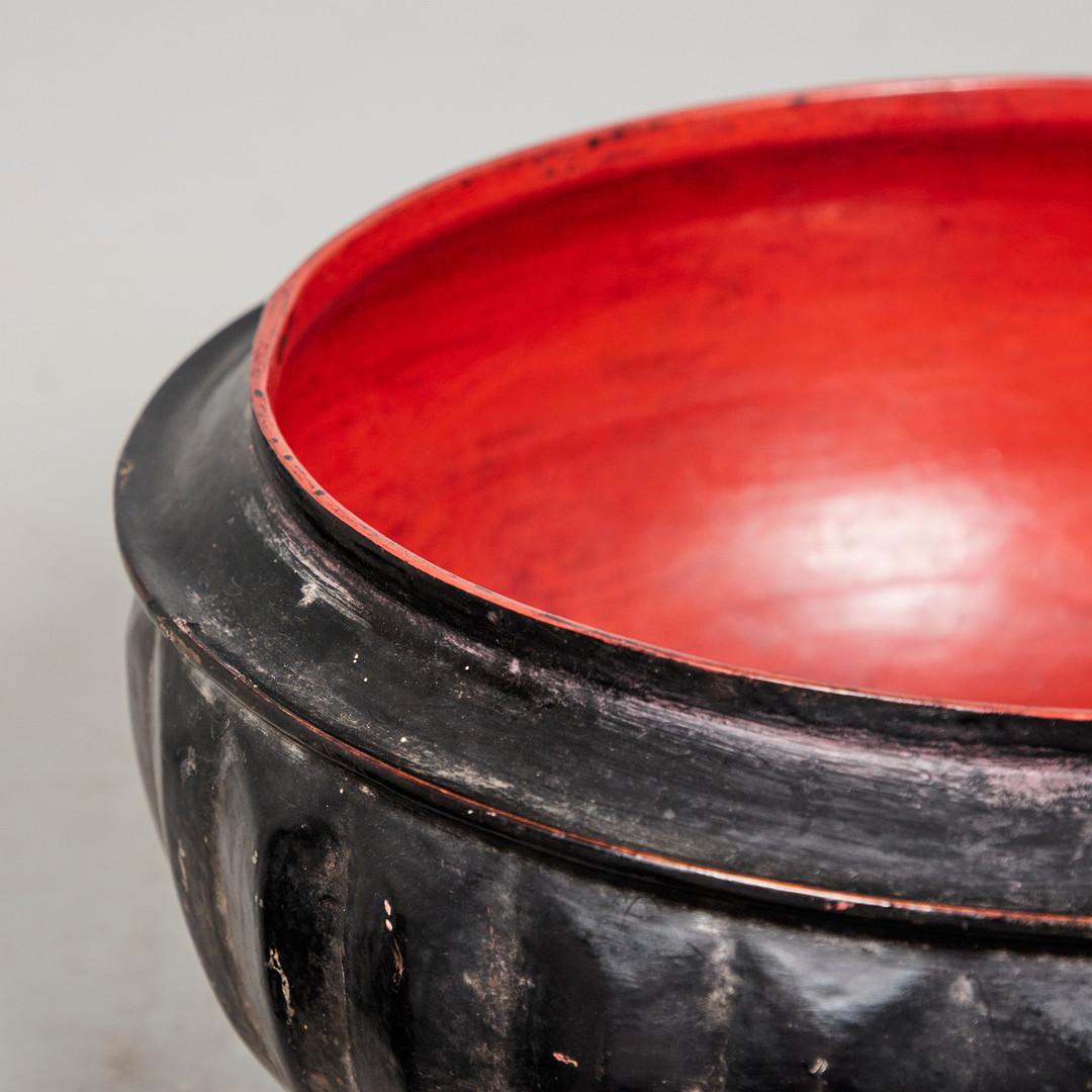 Burmese Offering Bowl, Laquarware, Myanmar, Early 20th Century For Sale 1