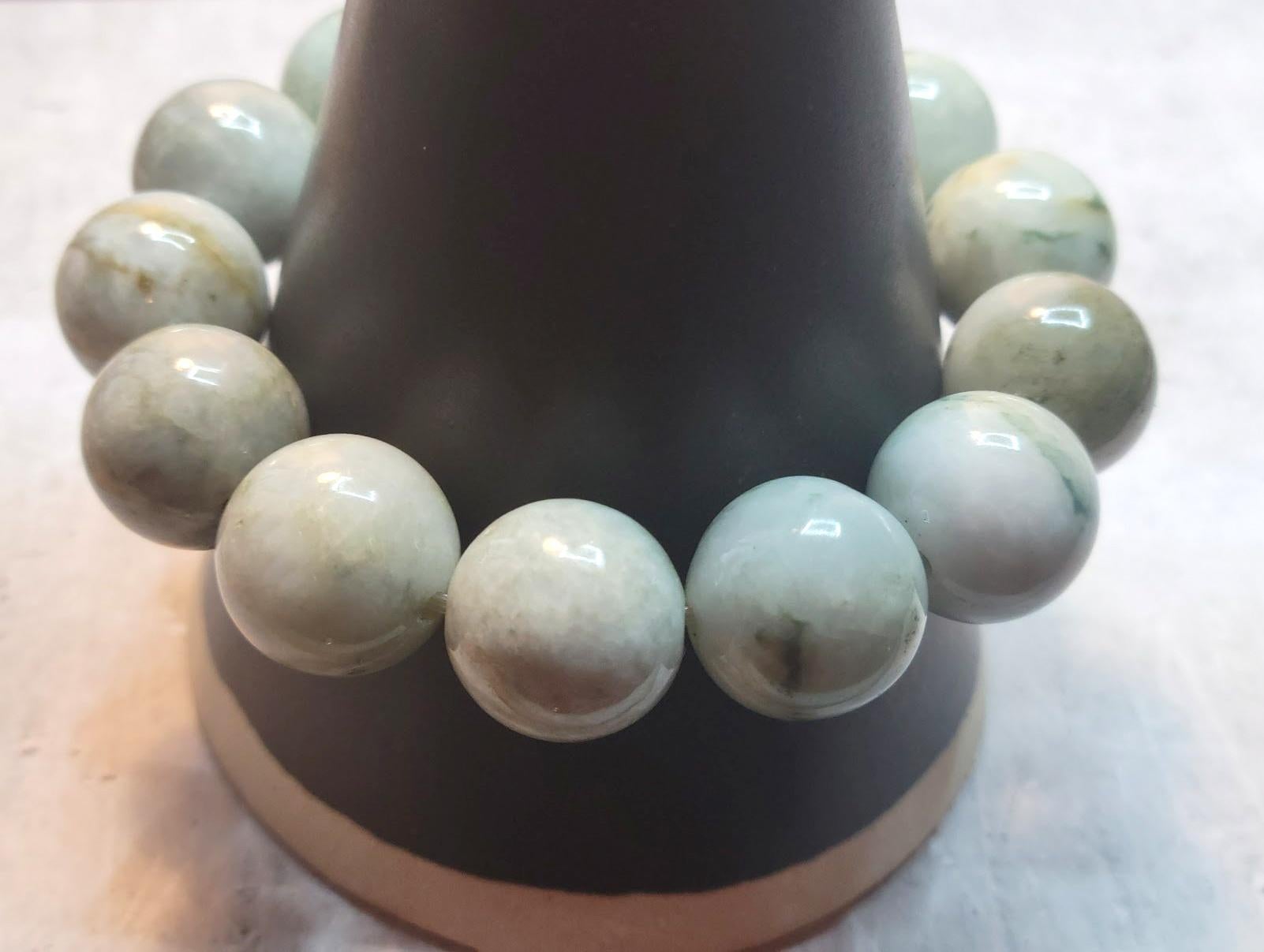 Burmese Pale Celadon Jade Beaded Stretch Bracelet For Sale 3
