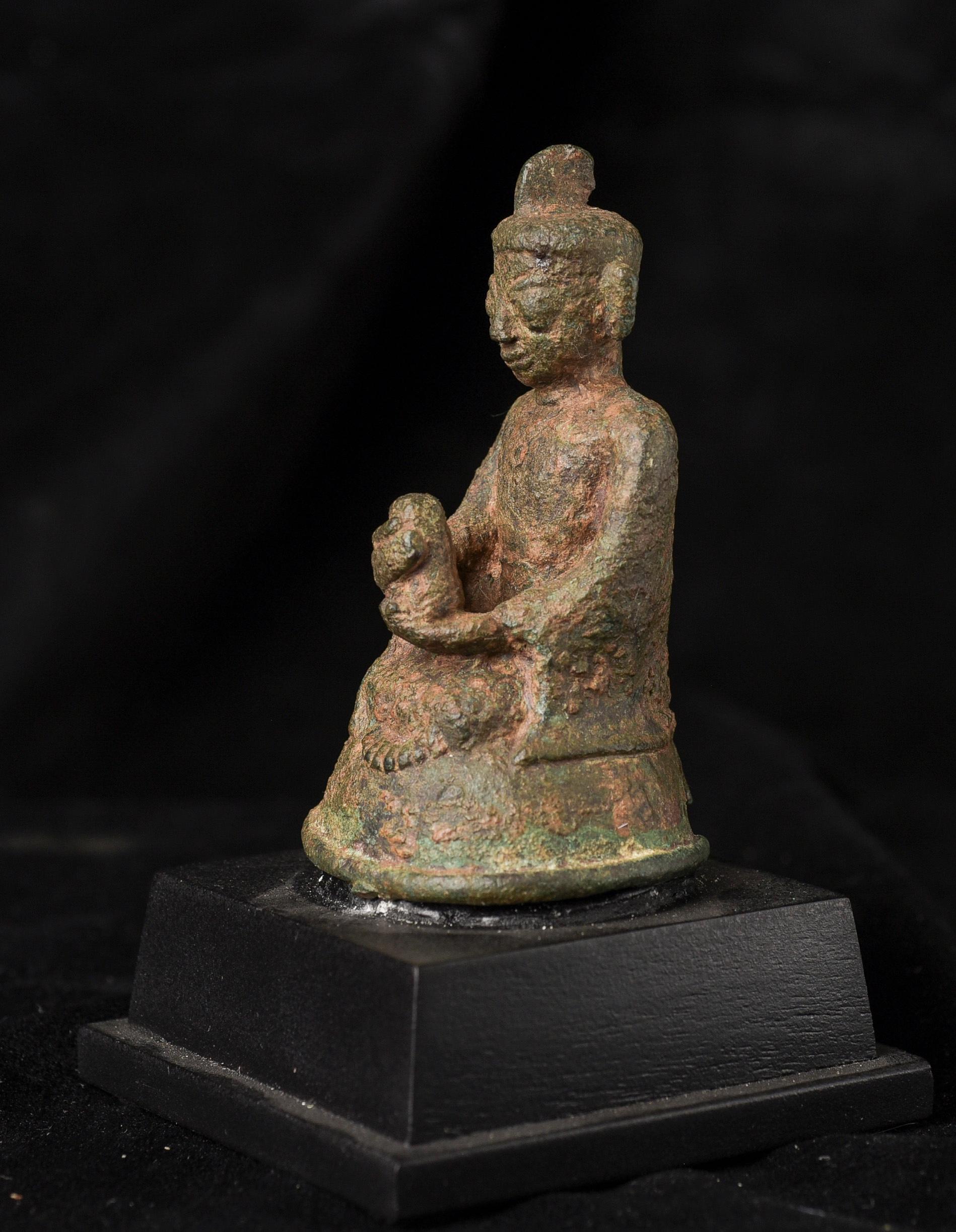 Moine bouddhiste birman Pyu/Mon, 10193 Bon état - En vente à Ukiah, CA