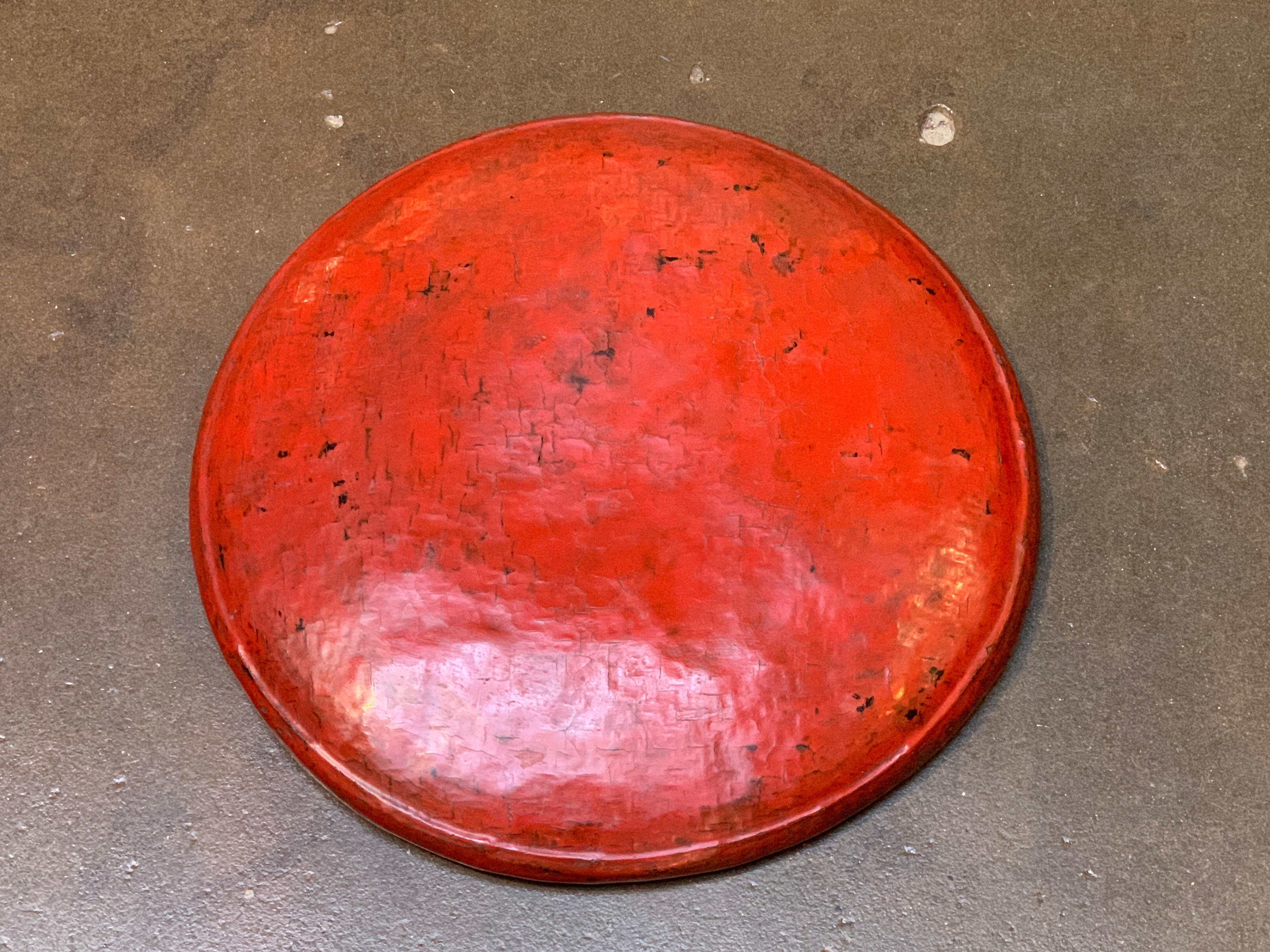 red lacquer tray