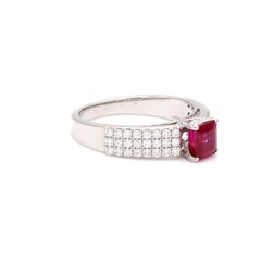 Burmese Ruby and Diamond Ring in 18K White Gold – 1.01 Carat Ruby