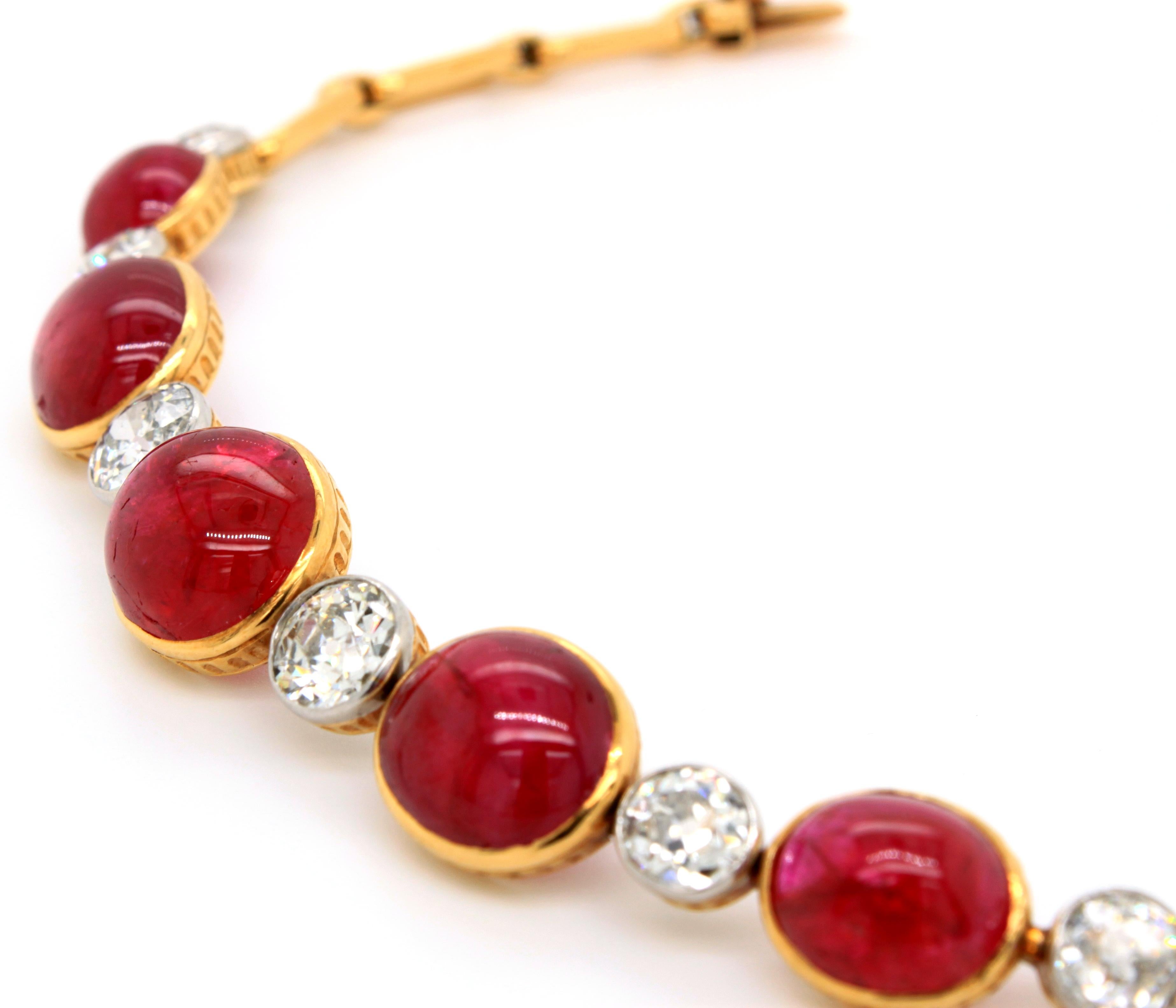 Burmese Ruby Cabochon and Old Cut Diamond Necklace/Bracelet, circa 1890s In Excellent Condition For Sale In Idar-Oberstein, DE