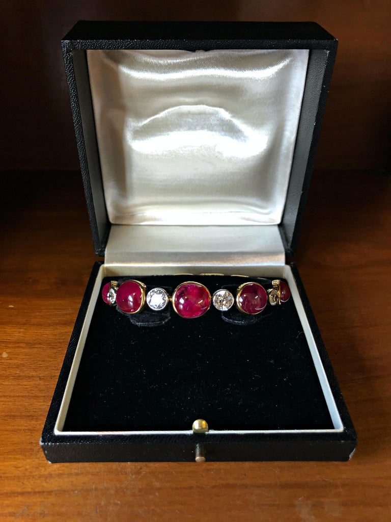 Burmese Ruby Cabochon and Old Cut Diamond Necklace/Bracelet, circa 1890s For Sale 4