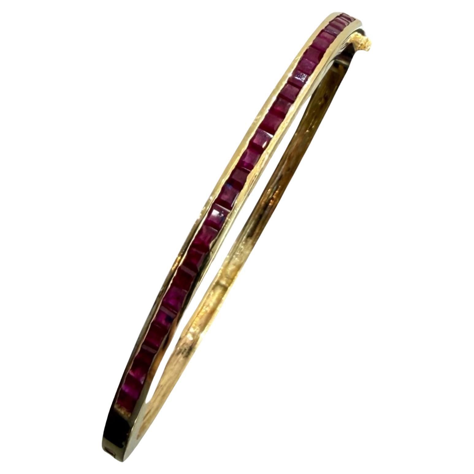 Burmese Ruby Channel Set Vintage Bangle Bracelet 2.50 Carats 14K Yellow Gold
