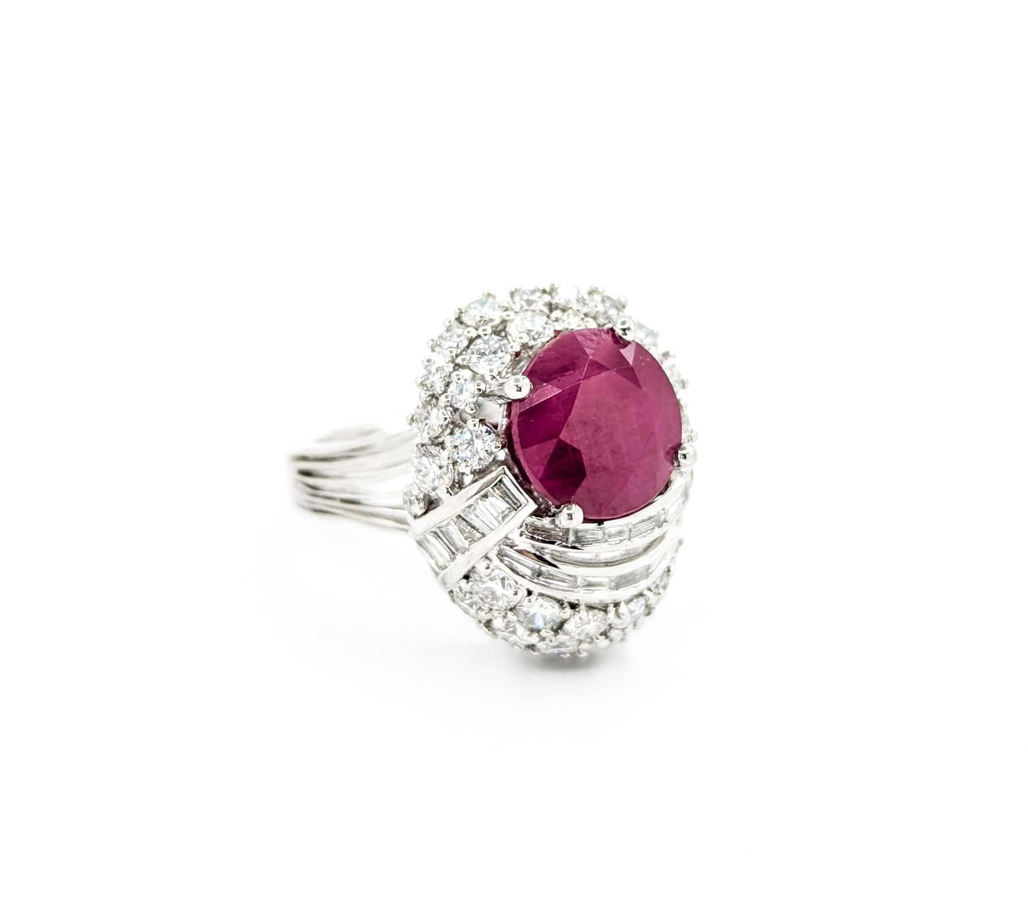 De las mujeres Anillo de rubí birmano en platino con diamantes