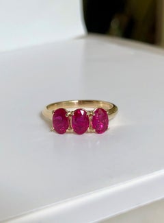 Burmese Ruby Trilogy Ring Yellow Gold