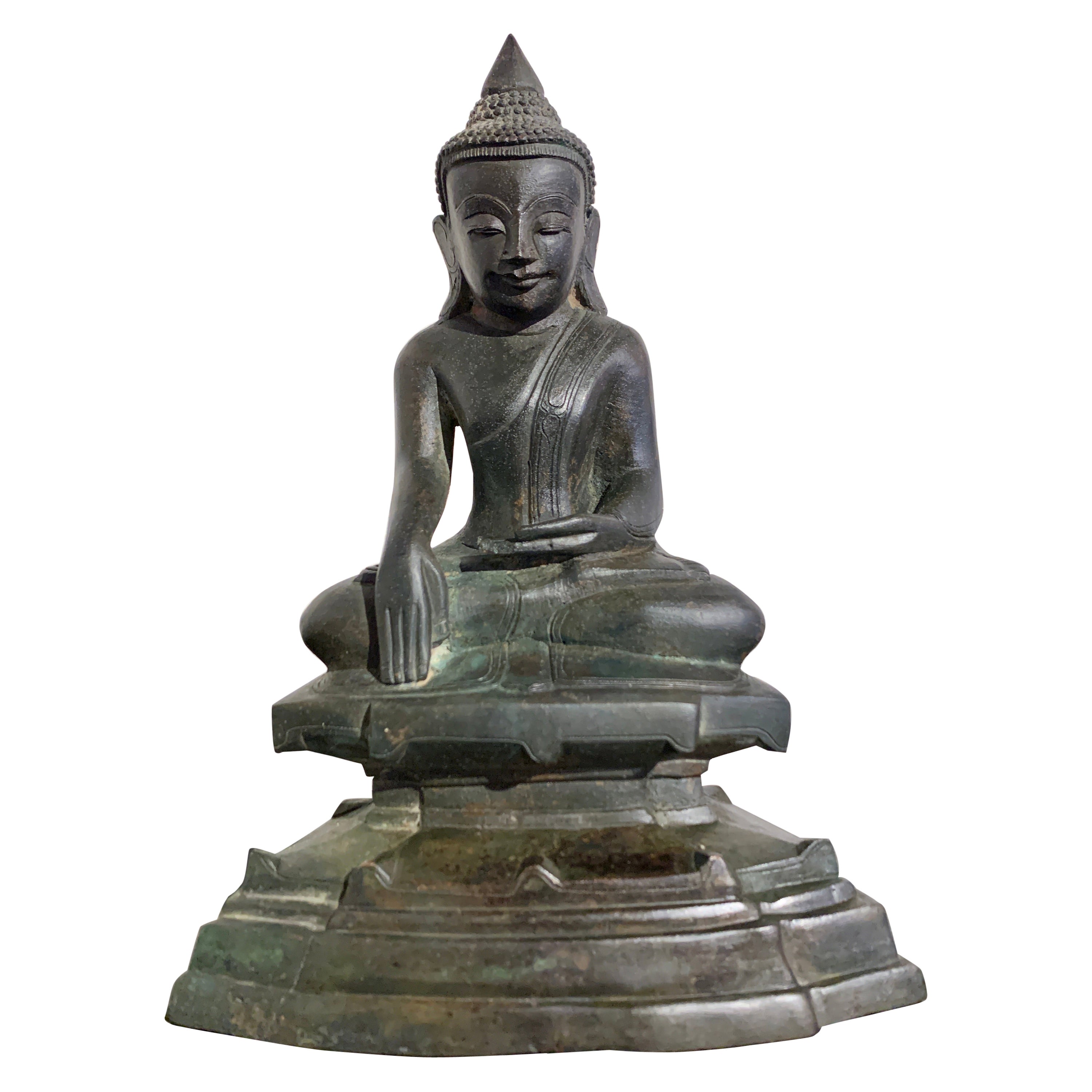 Buddha seduto in bronzo in stile Shan Ava birmano, XIX secolo, Birmania in vendita