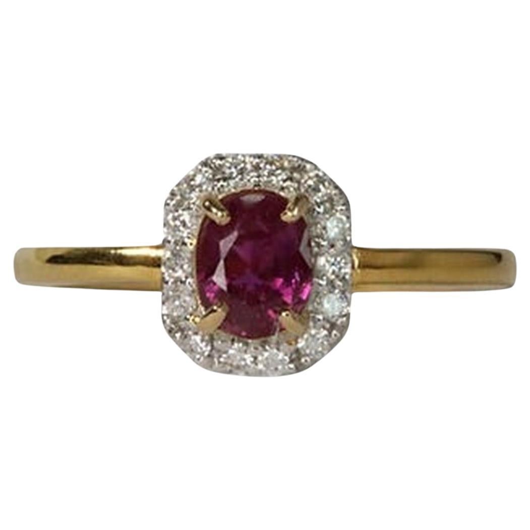 Burma Ring mit unerhitztem Rubin aus 18 Karat Gelbgold