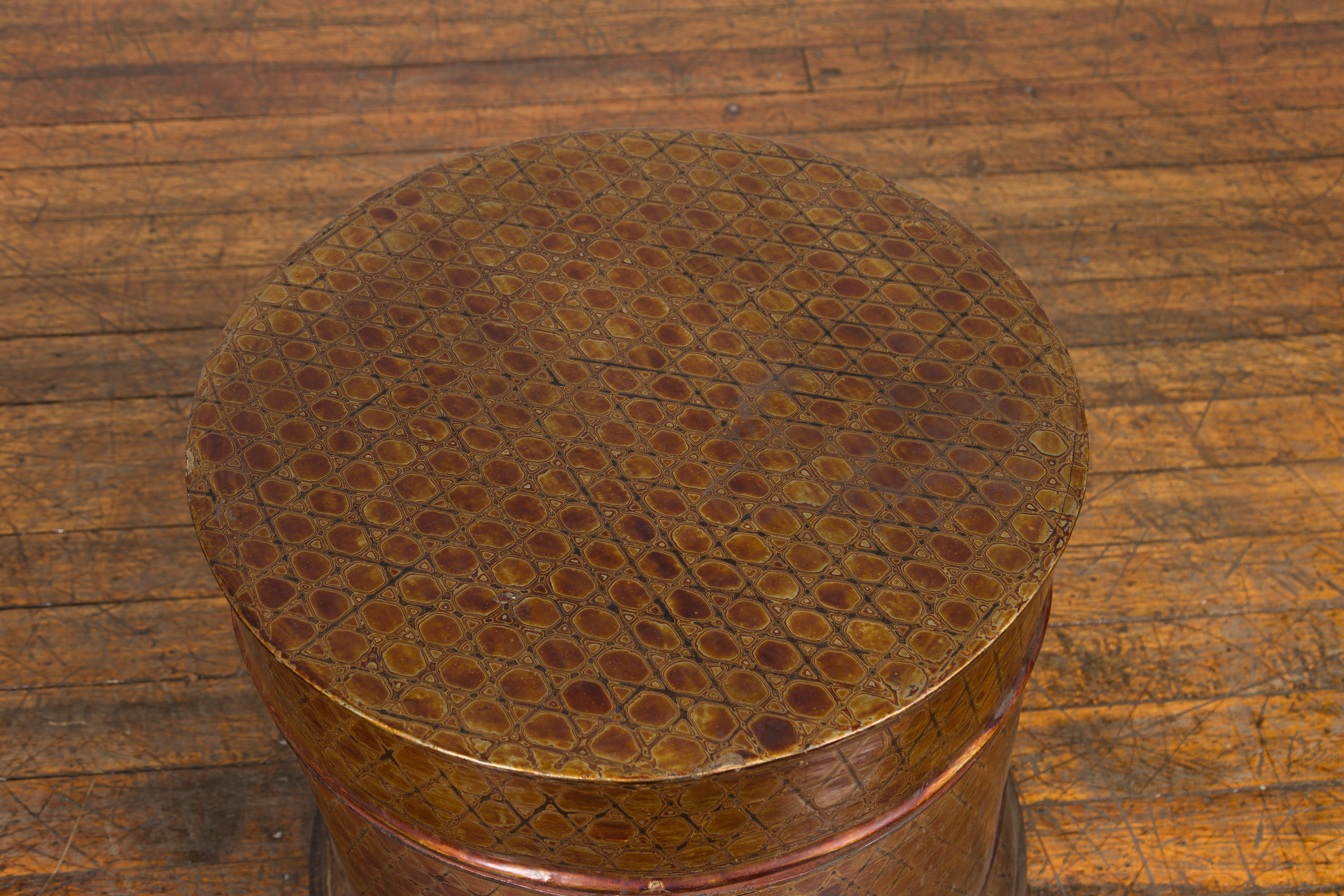 Burmese Vintage Negora Lacquer Circular Box with Snake Skin Pattern 1