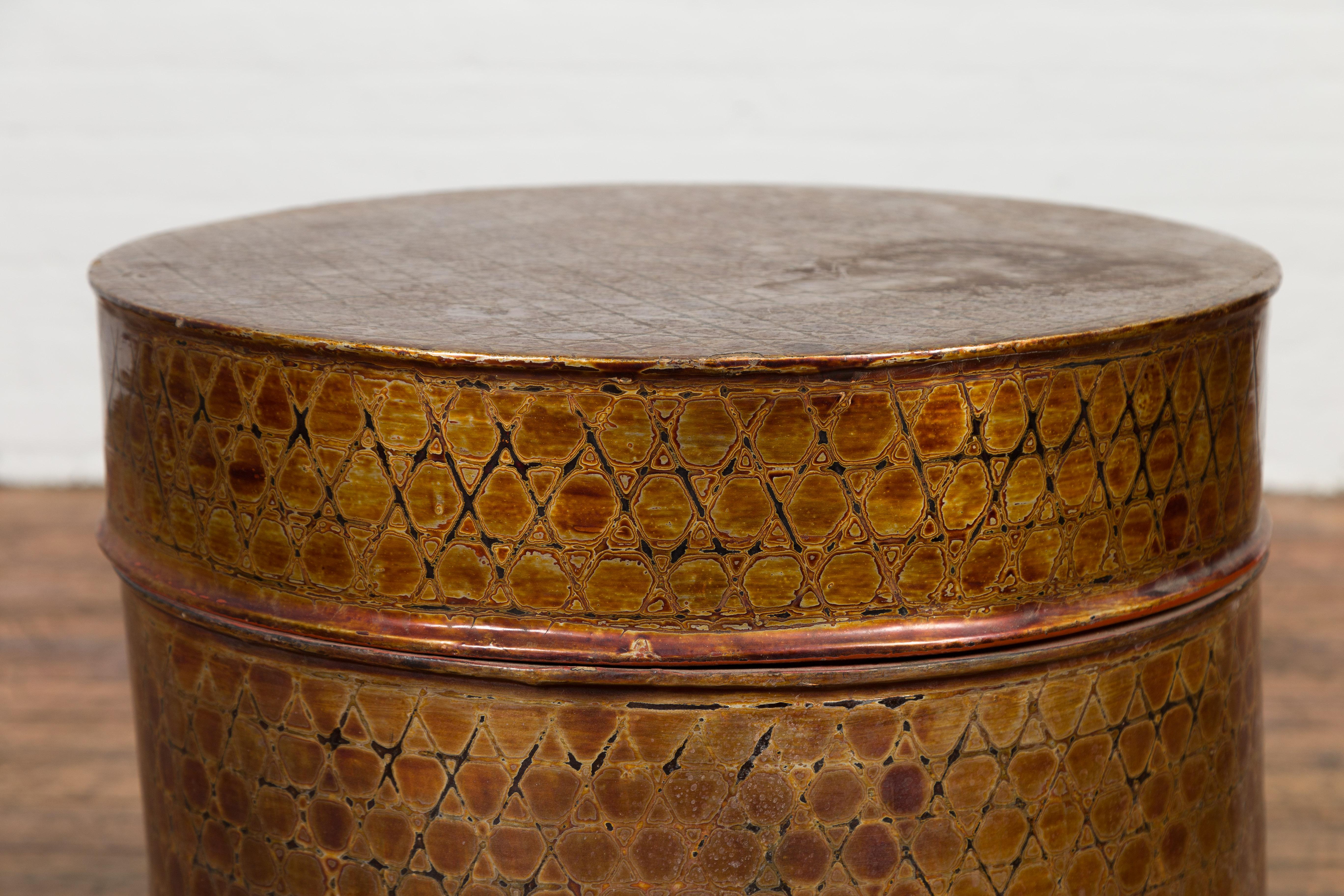 Burmese Vintage Negora Lacquer Circular Box with Snake Skin Pattern 2