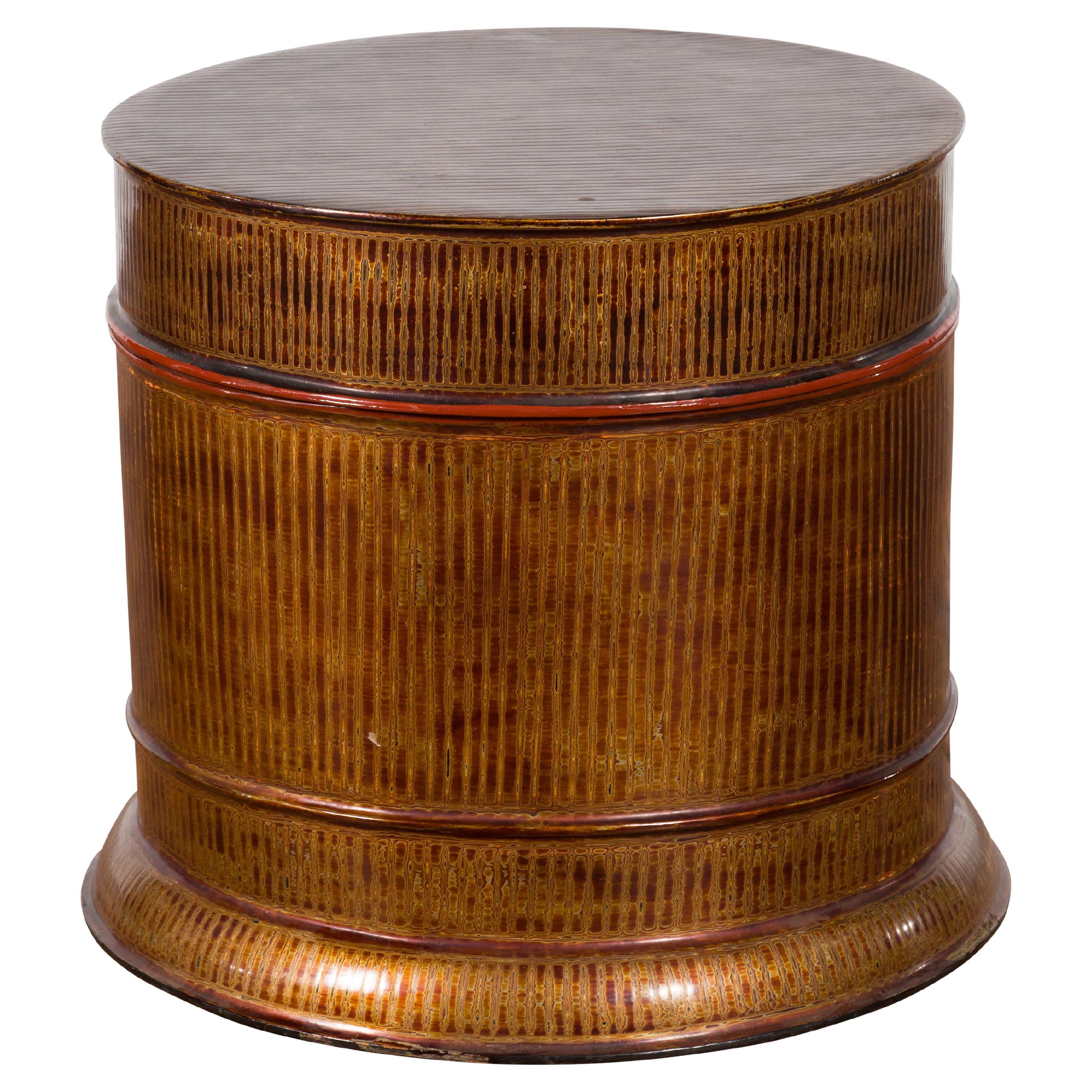 Boîte de rangement circulaire birmane vintage en laque Negora à rayures verticales