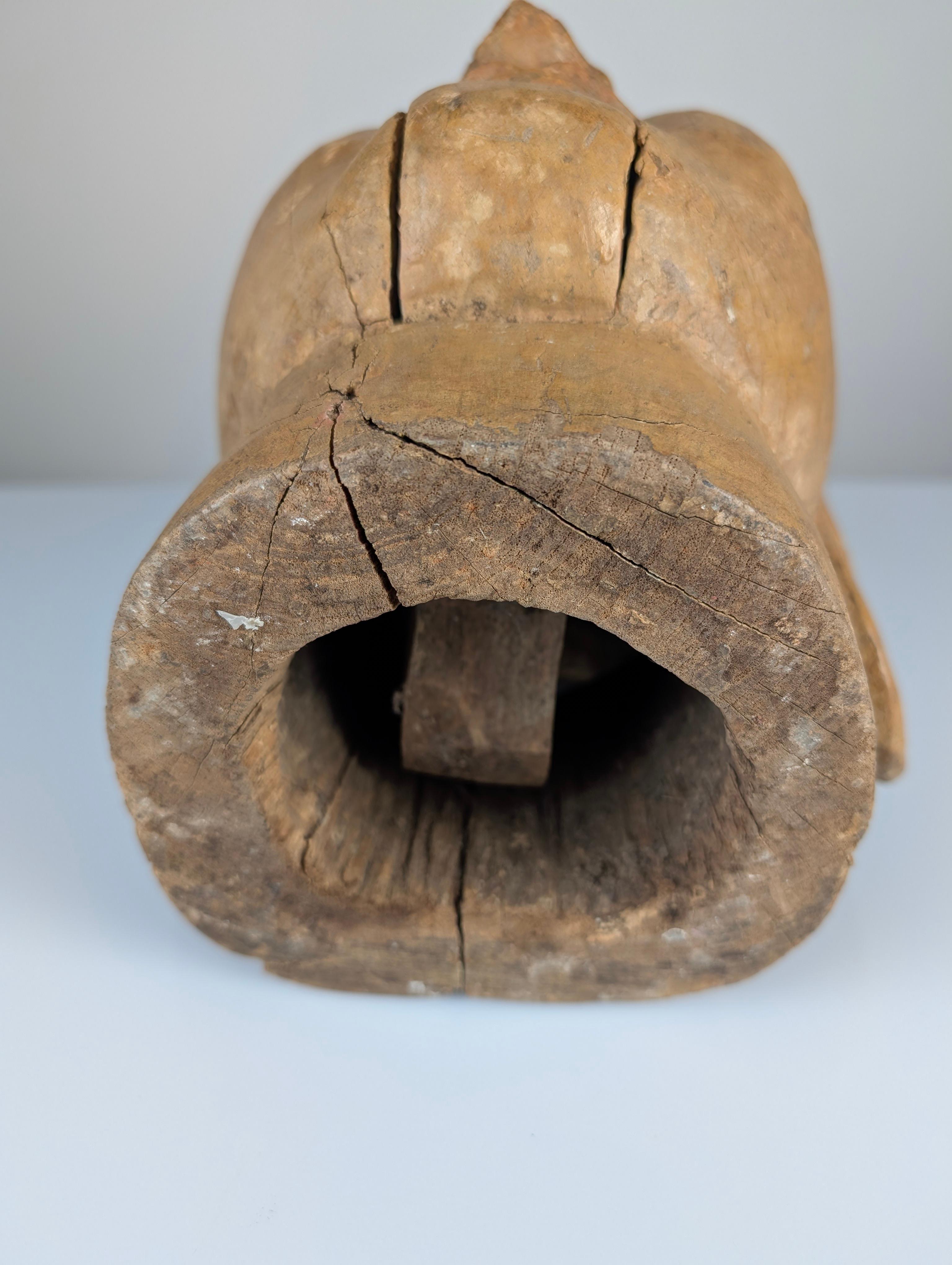Burmese wooden puppet head with mouth-opening mechanism, 20th century 1