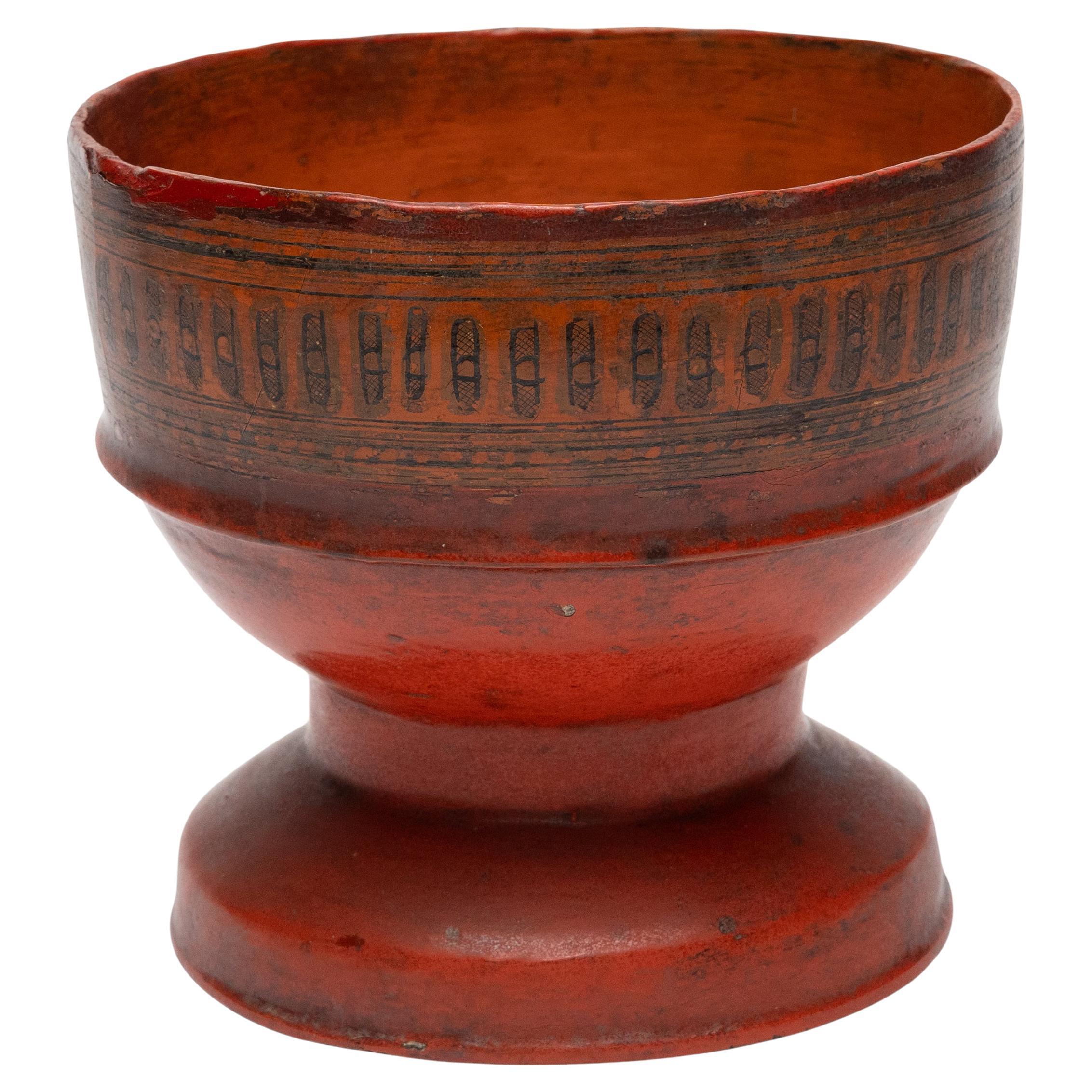 Burmese Yun Lacquer Footed Bowl, c. 1900 in vendita