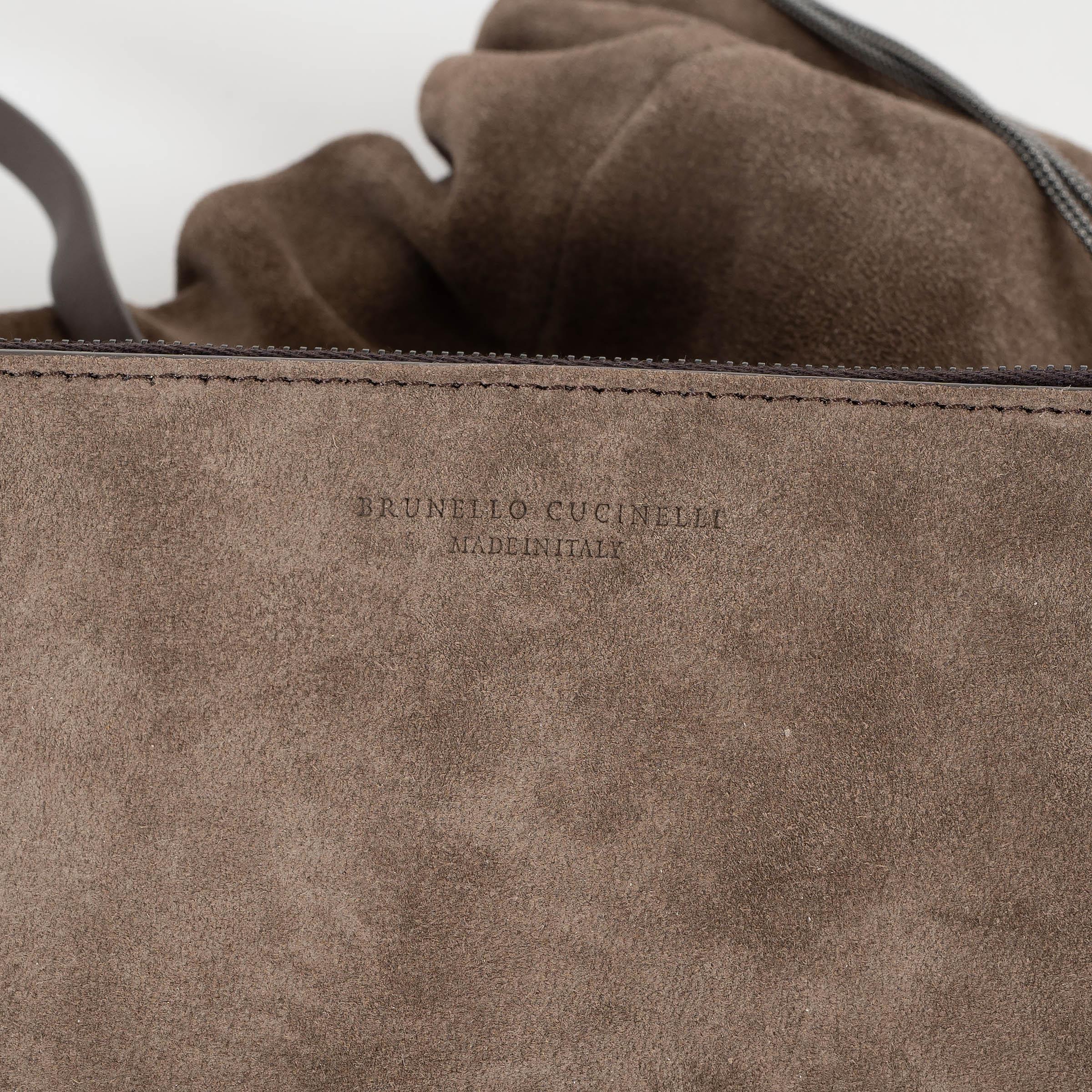 BRUNELLO CUCINELLI dunkeltaupefarbenes Wildleder SOFTY MONILI Umhängetasche im Angebot 2