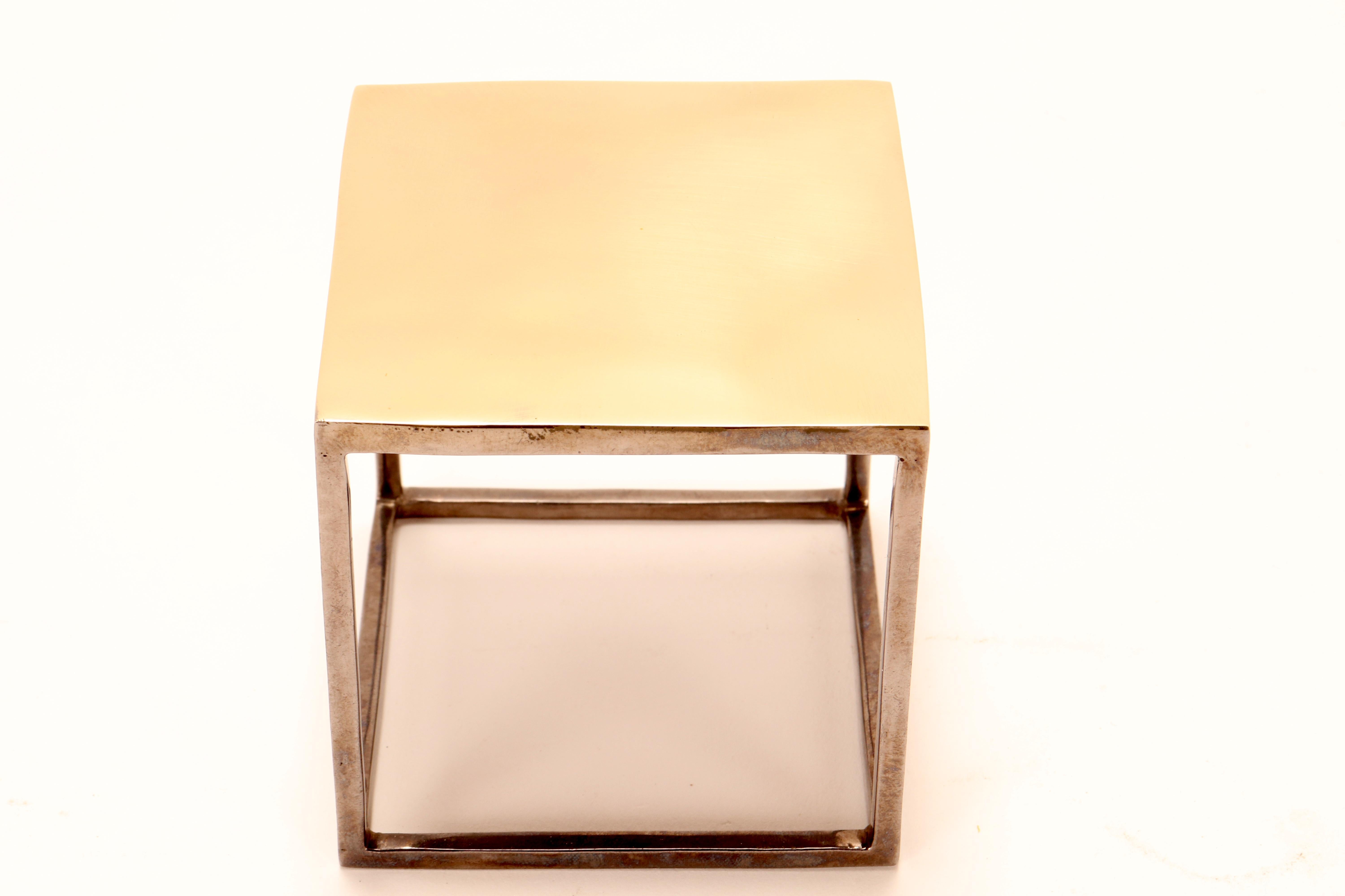 Burnished brass cubic bracelet. By Stefania Bosio for Ornamenta. Italy, 2000. en vente 6