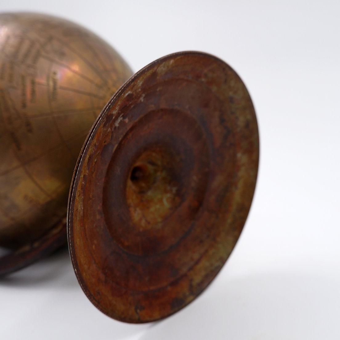 Burnished brass earth globe - Circa 1930s For Sale 2
