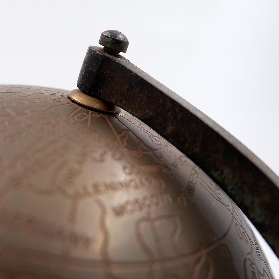 Burnished brass earth globe - Circa 1930s For Sale 3