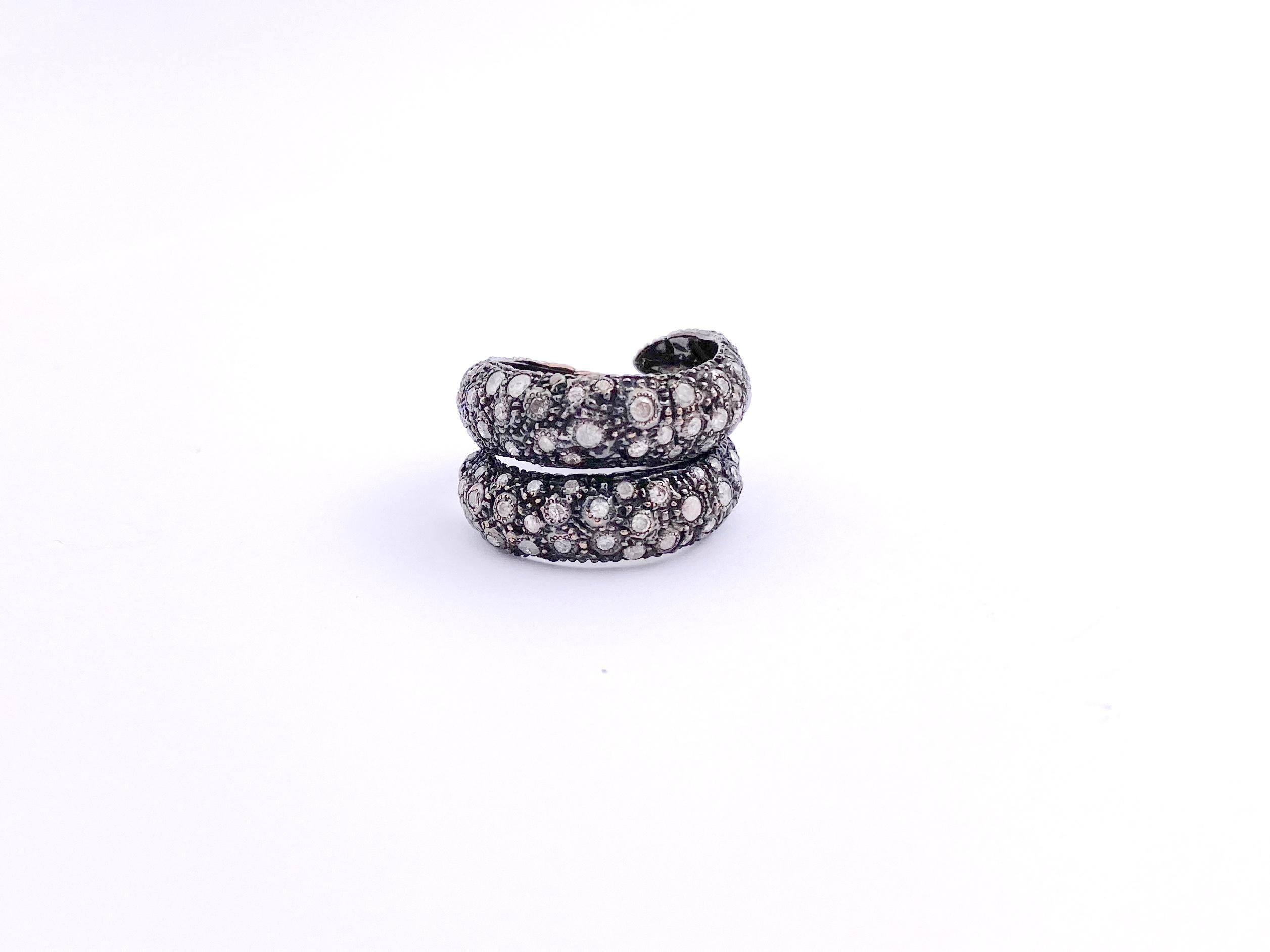 Contemporary 18 karats Gold 2.25 karat Grey Diamonds Rock Cocktail Design Ring In New Condition For Sale In Rome, IT
