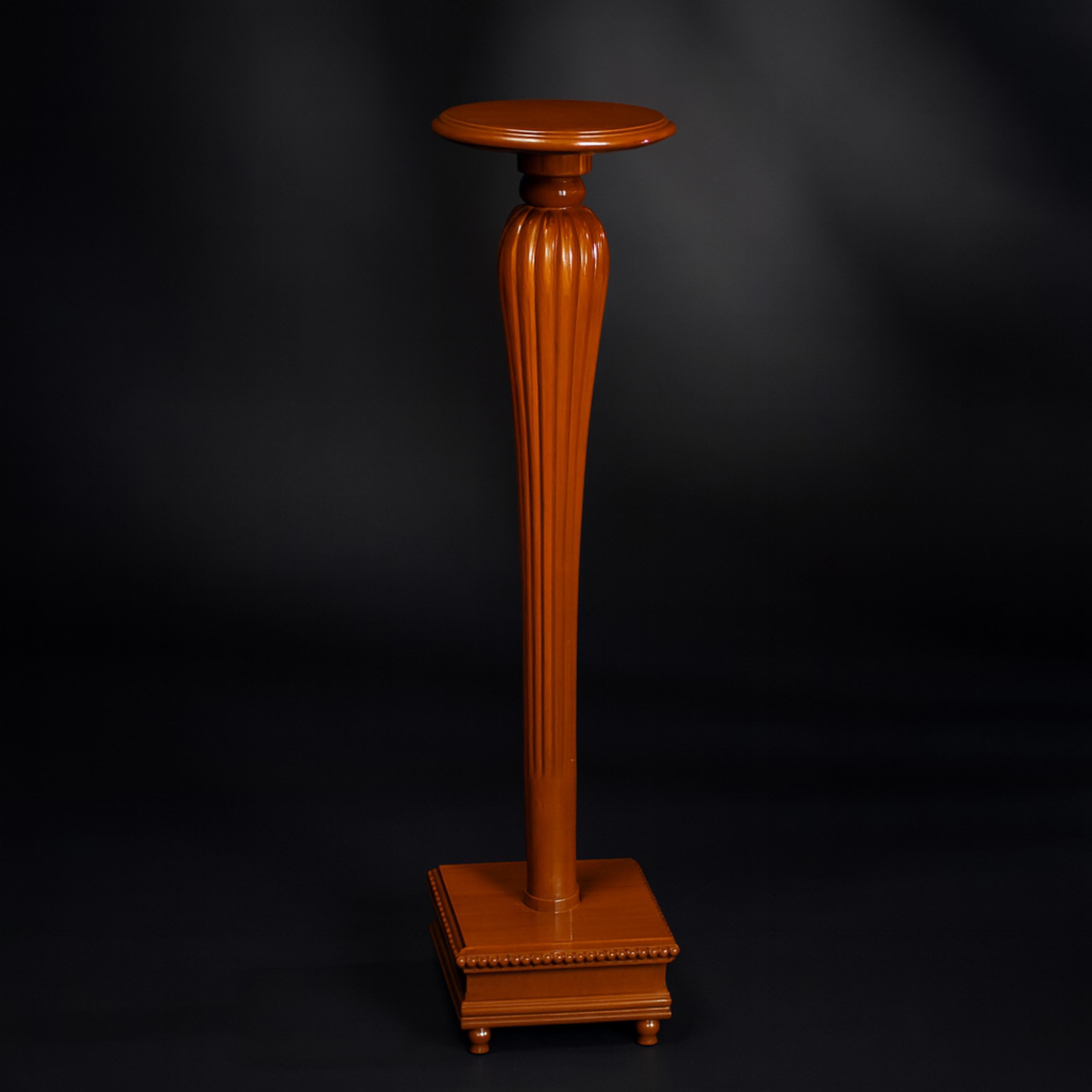 This exquisite hand-carved wooden column, adorned with a refinished Burnt Ochre color, exudes timeless elegance and grandeur. 
Standing at an impressive 43.9 inches (111.5 cm) tall, the column features a refined silhouette with a 10.2-inch (26 cm)