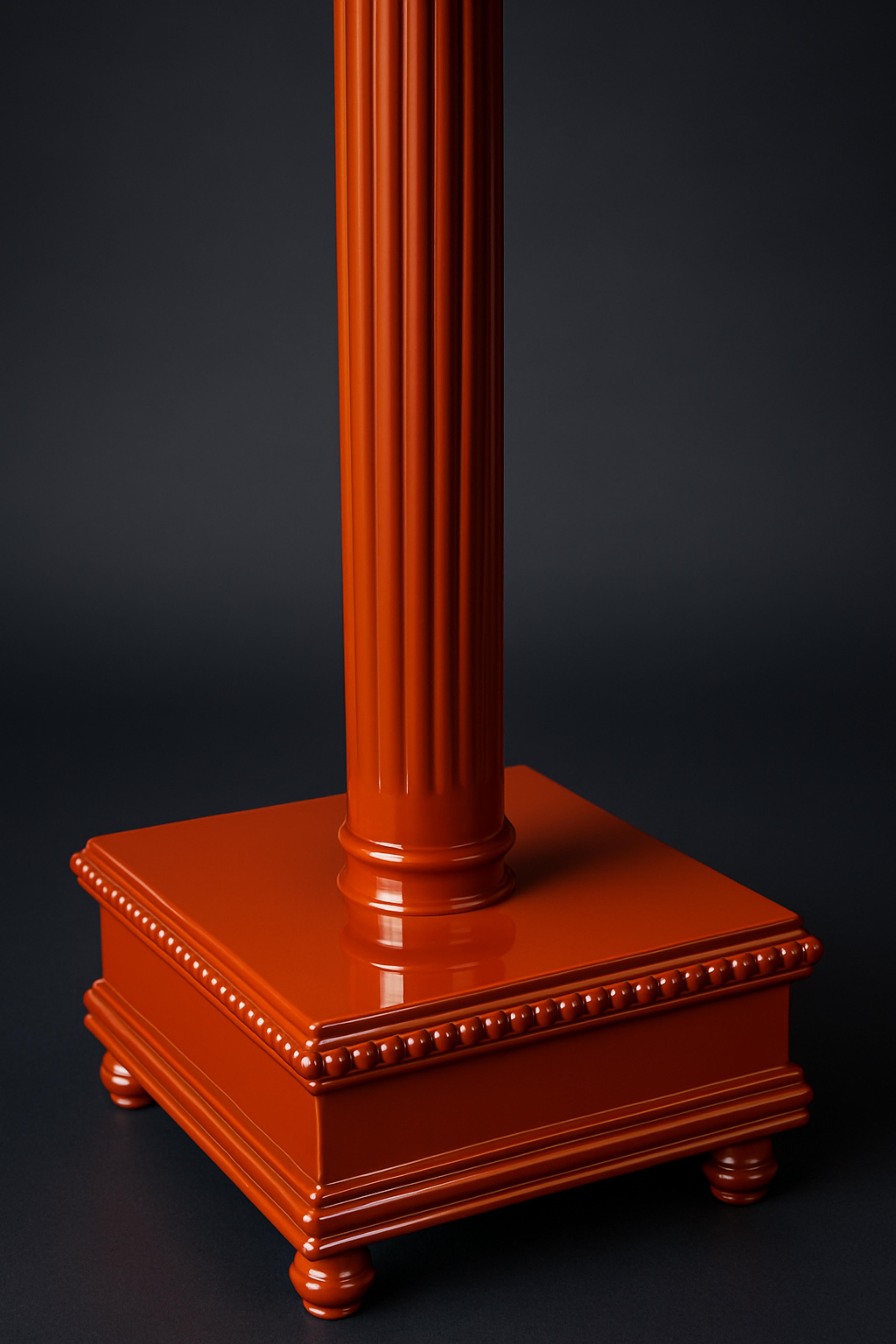 Burnt Ochre Color Classical Wooden Column Pedestal, 20th Century For Sale 3