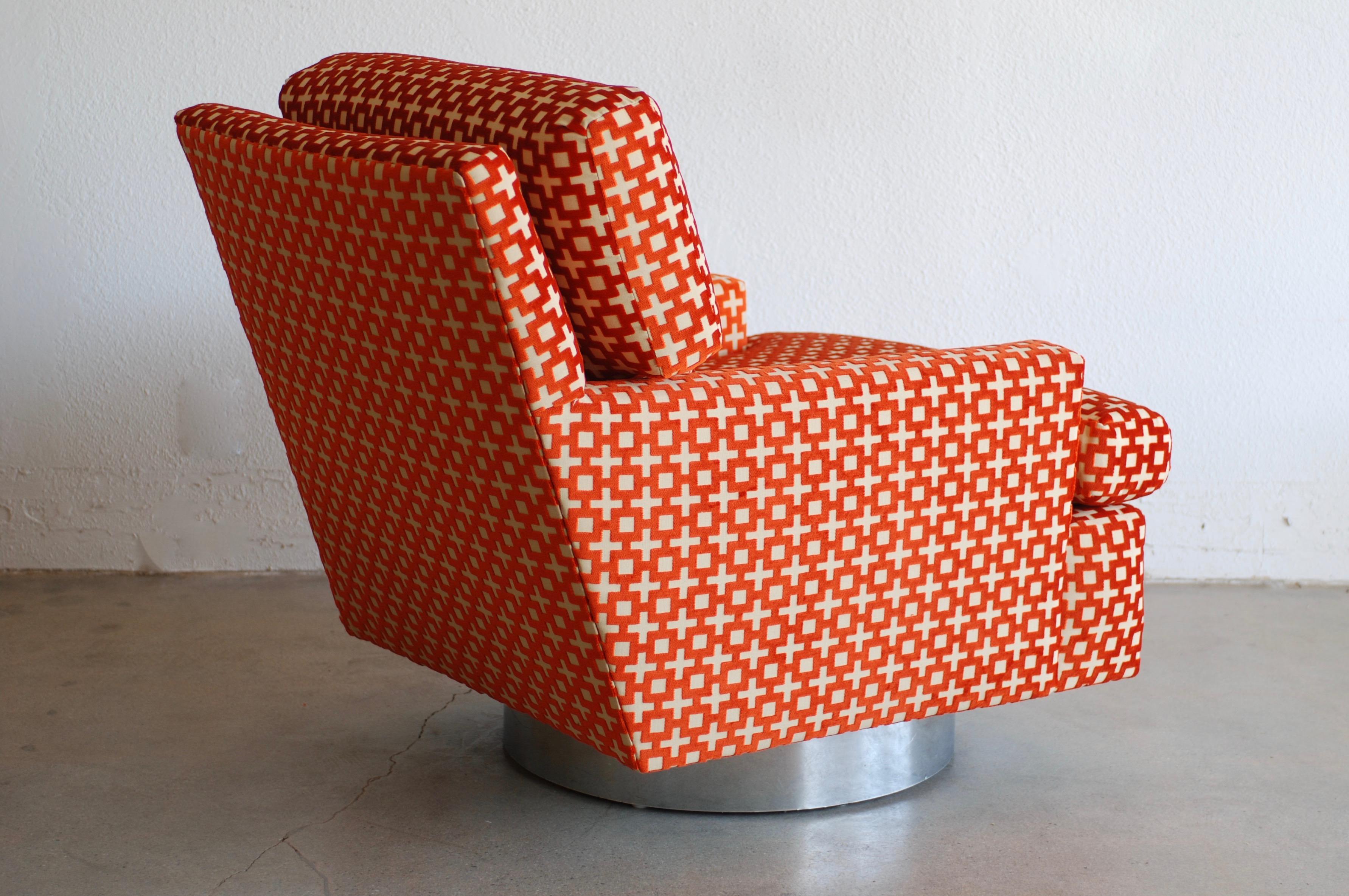 Burnt Orange Geometric Pattern Chrome Base Swivel Lounge Chair and Ottoman 5