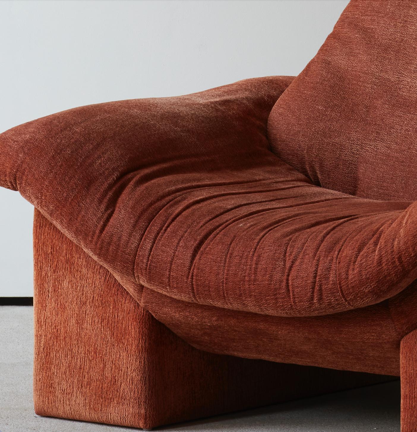 20th Century Burnt orange Italian armchair