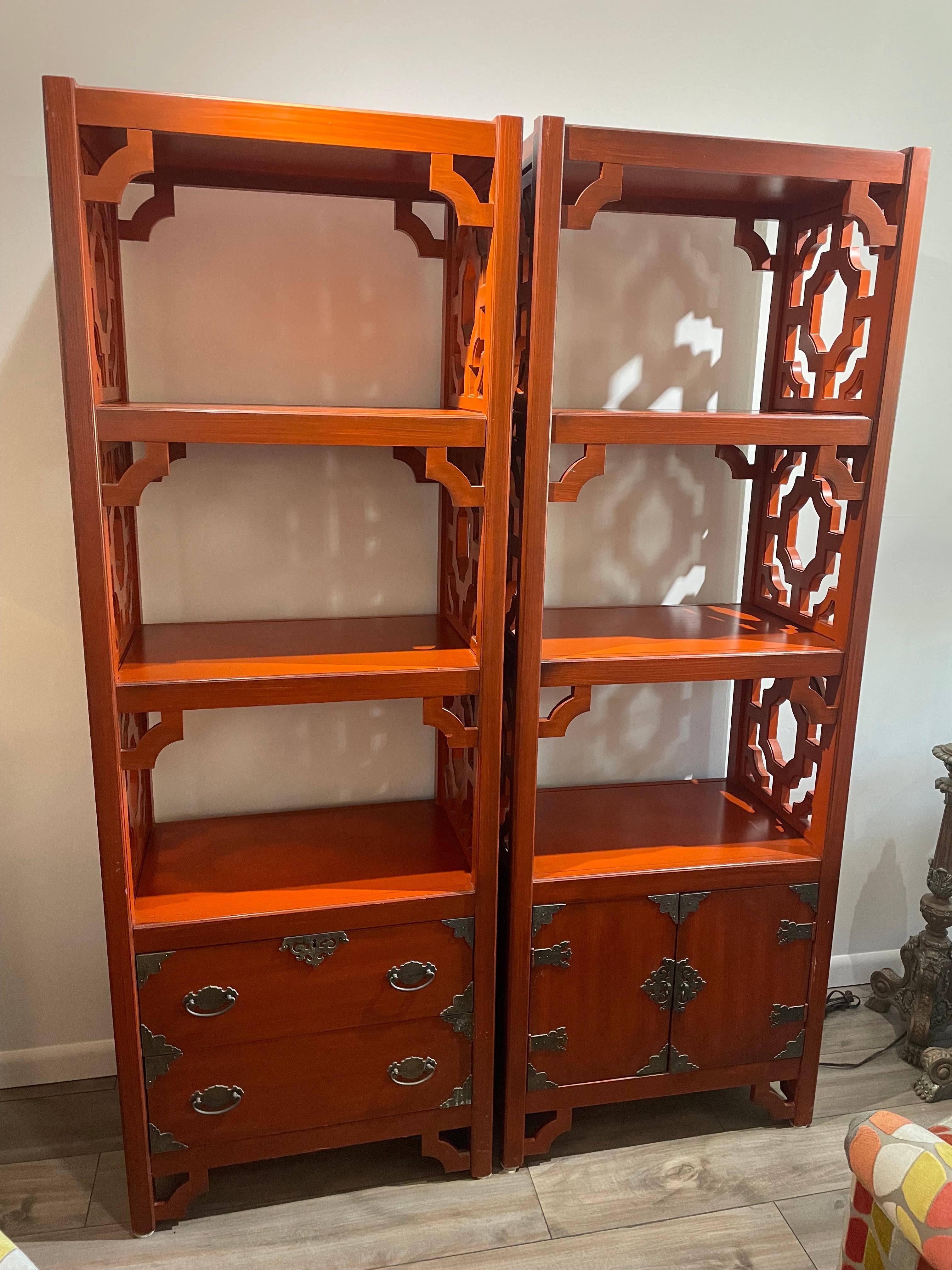 Maybe a burnt sienna or call it orange.
Super cool shelving with great storage below, 1 side is a side by side and the other cabinet is drawers.