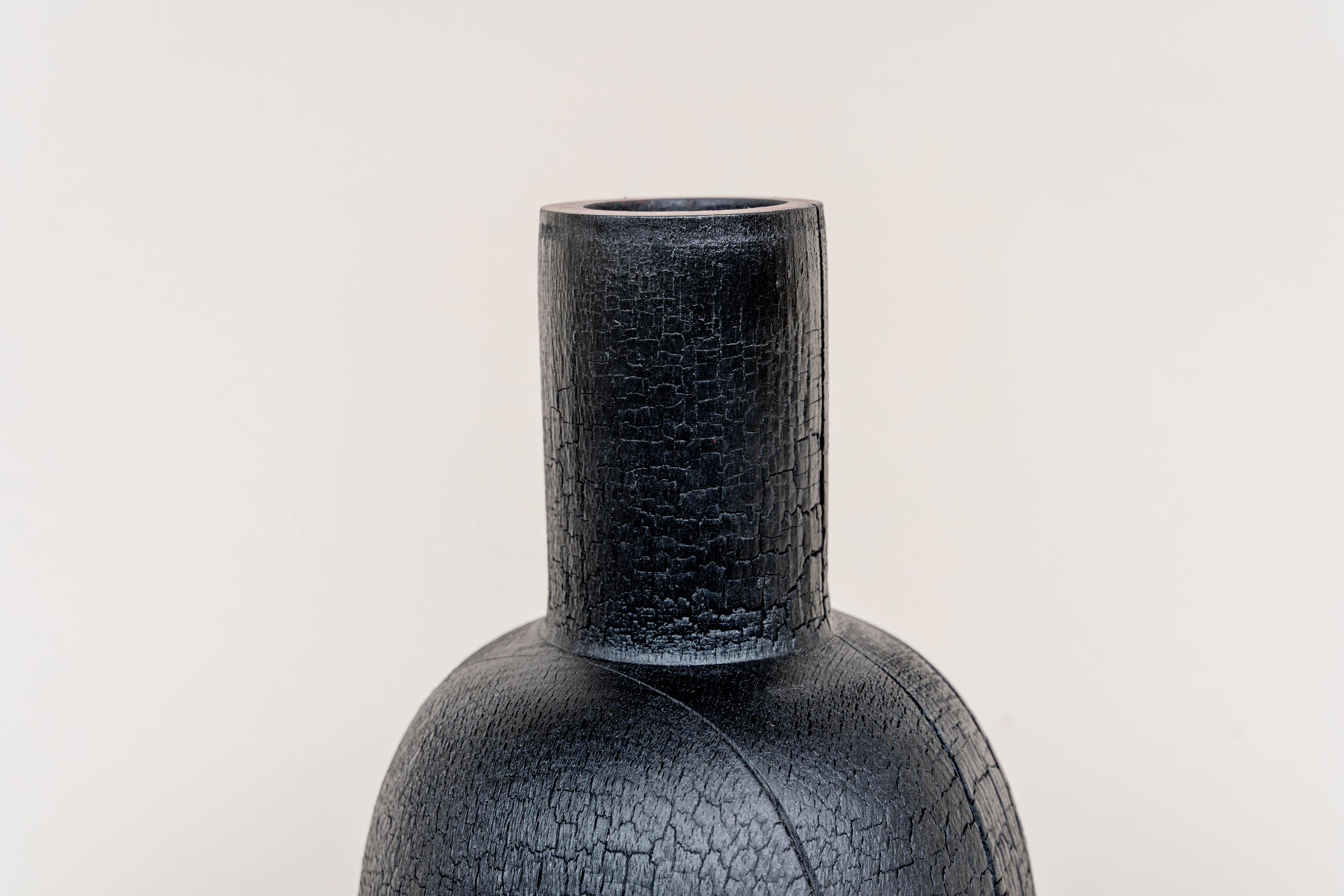 Israélien Vase brûlé XL n°4 de Daniel Elkayam en vente