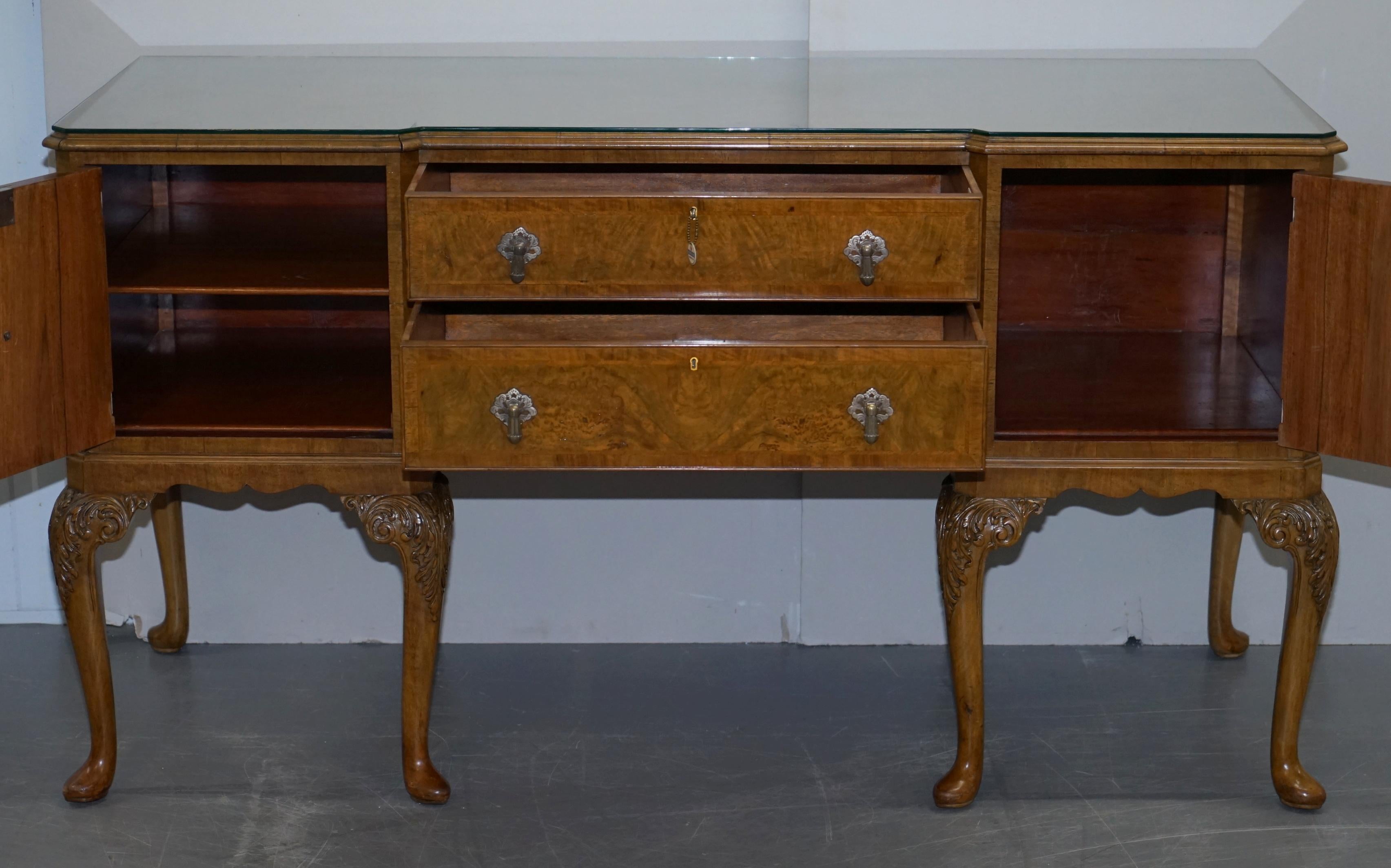 Burr Walnut Art Deco Denby & Spinks Leeds Breakfront Sideboard Part of a Suite For Sale 11