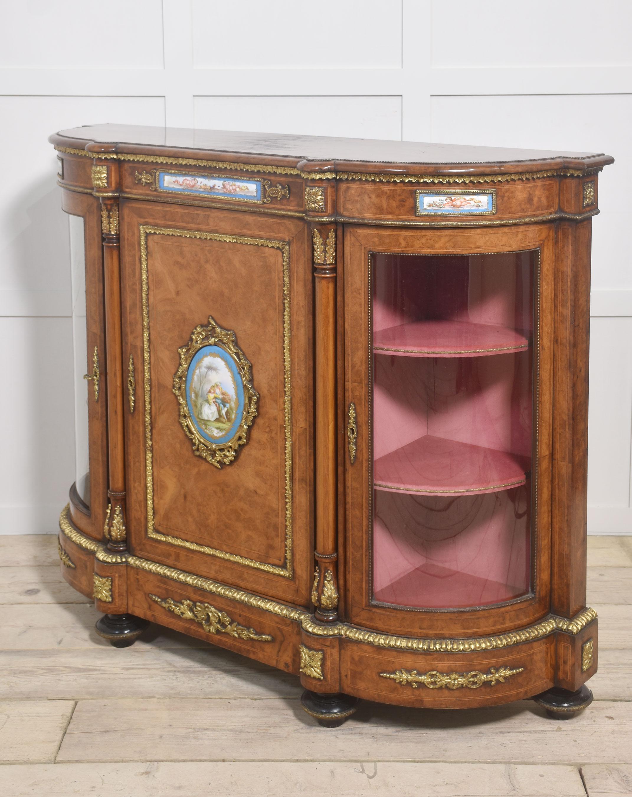Burr Walnut Credenza For Sale 6