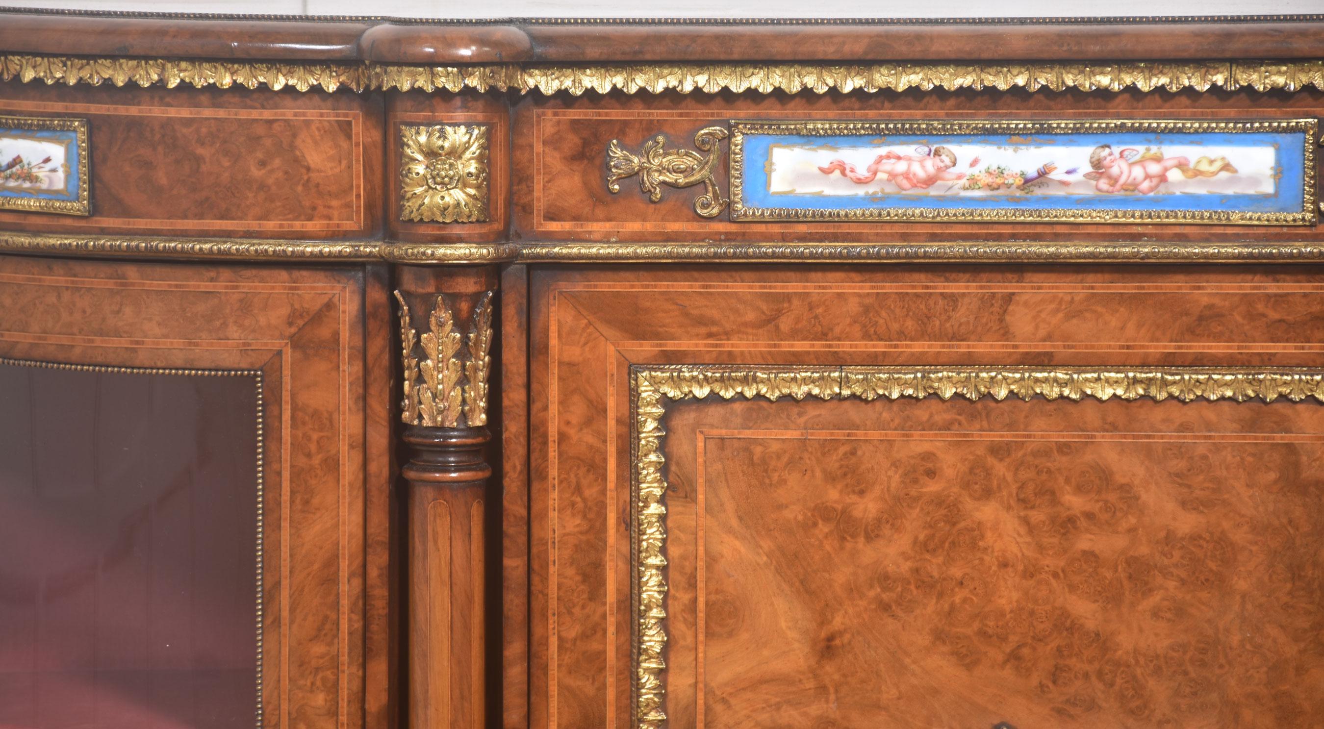 Burr Walnut Credenza For Sale 12