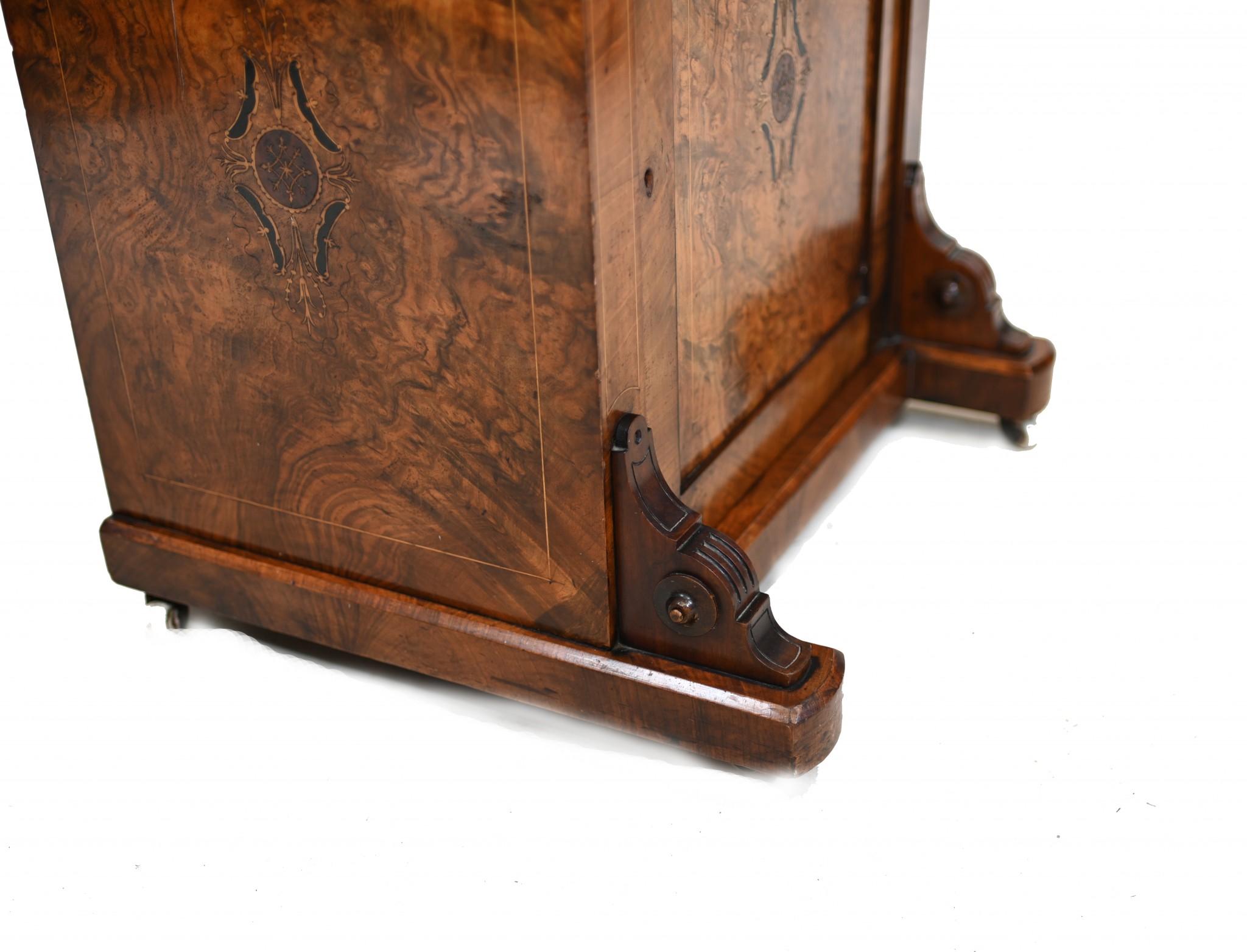 Gratnussbaum Davenport Schreibtisch Viktorianisch 1880 im Angebot 10