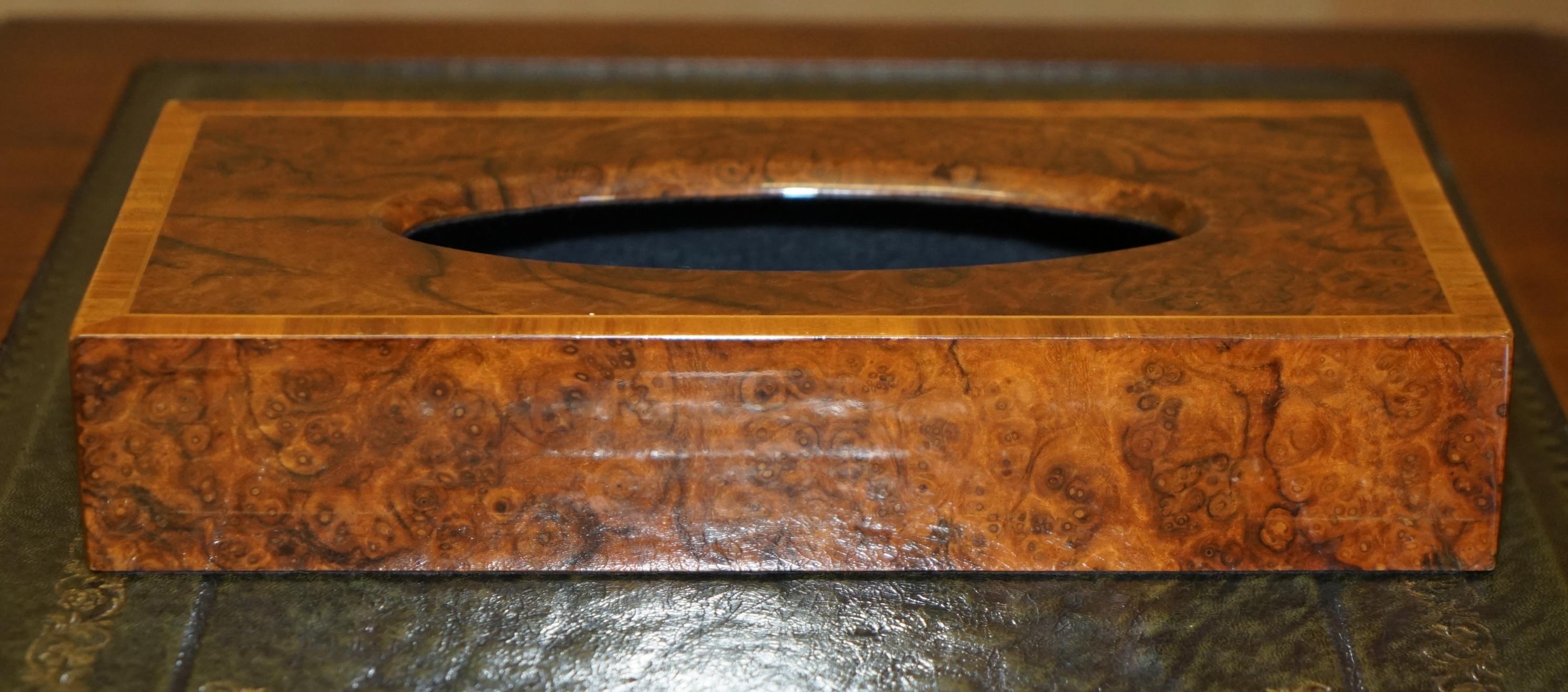 20th Century BURR WALNUT DAVID LiNLEY STYLE TISSUE BOX HOLDER WITH NICELY INLAY BORDER For Sale