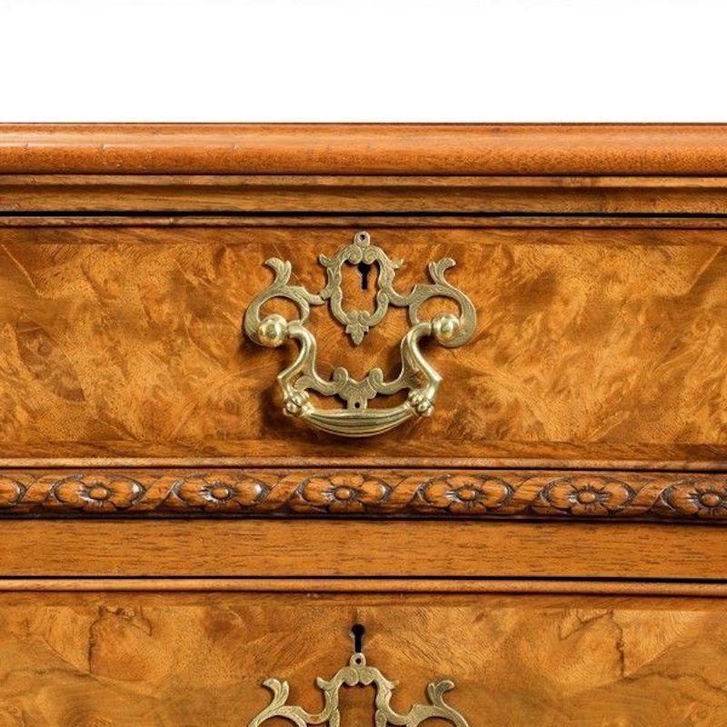 Early 20th Century Burr-Walnut Desk by Gillows of Lancaster