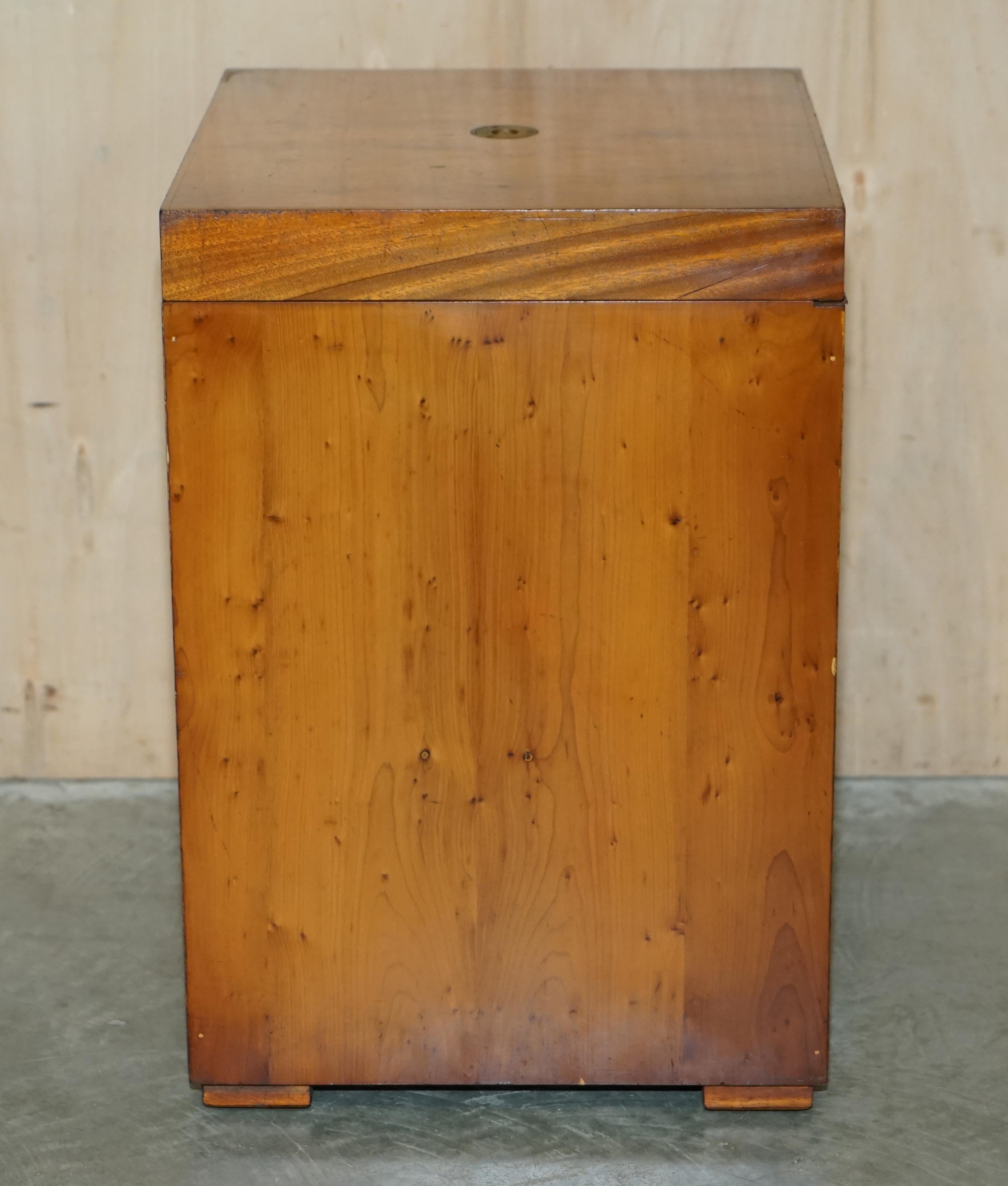 Burr Yew & Elm Wood Military Campaign Drinks Cabinet Hidden Inside a Side Table For Sale 3
