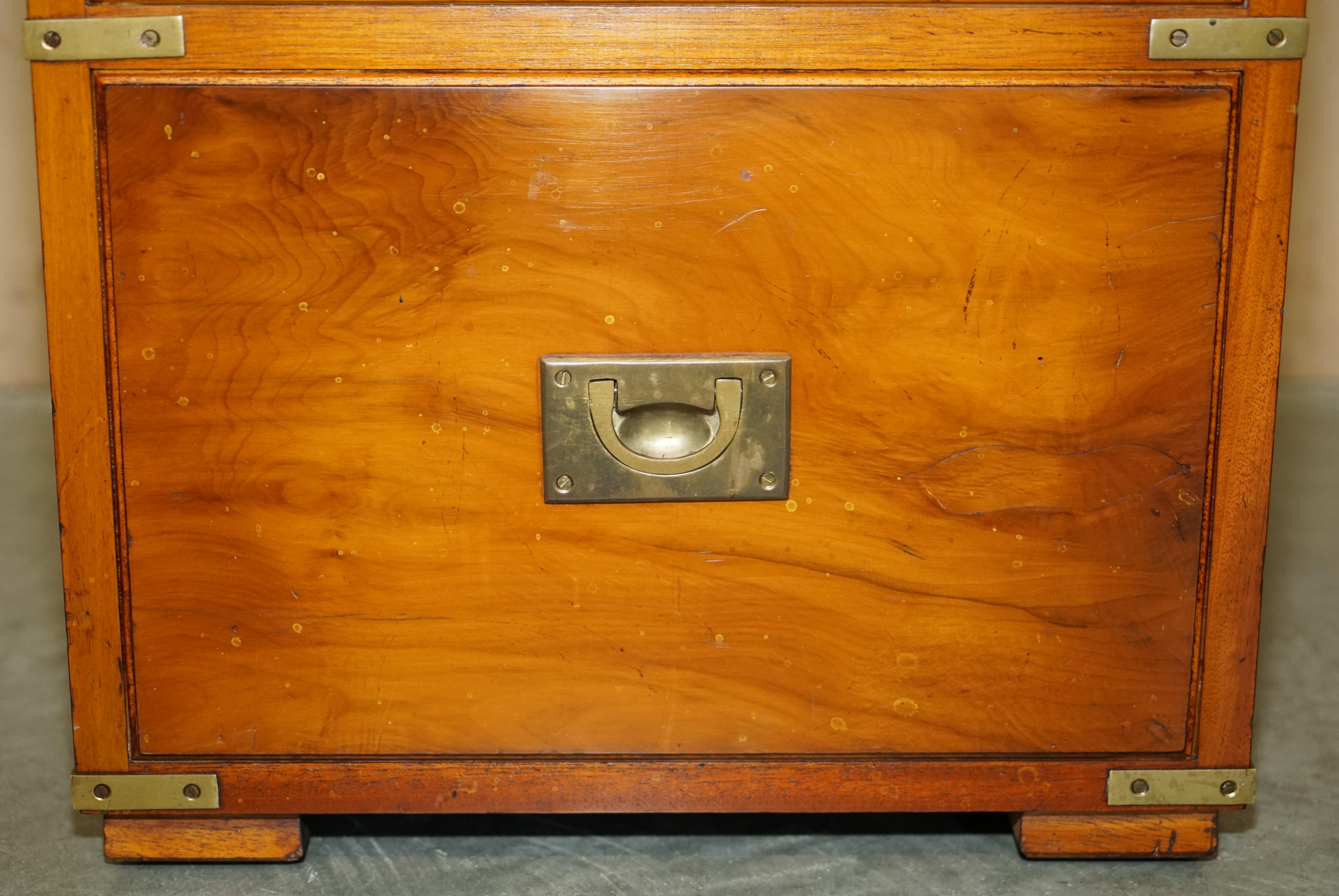 Burr Yew & Elm Wood Military Campaign Drinks Cabinet Hidden Inside a Side Table In Good Condition For Sale In West Sussex, Pulborough