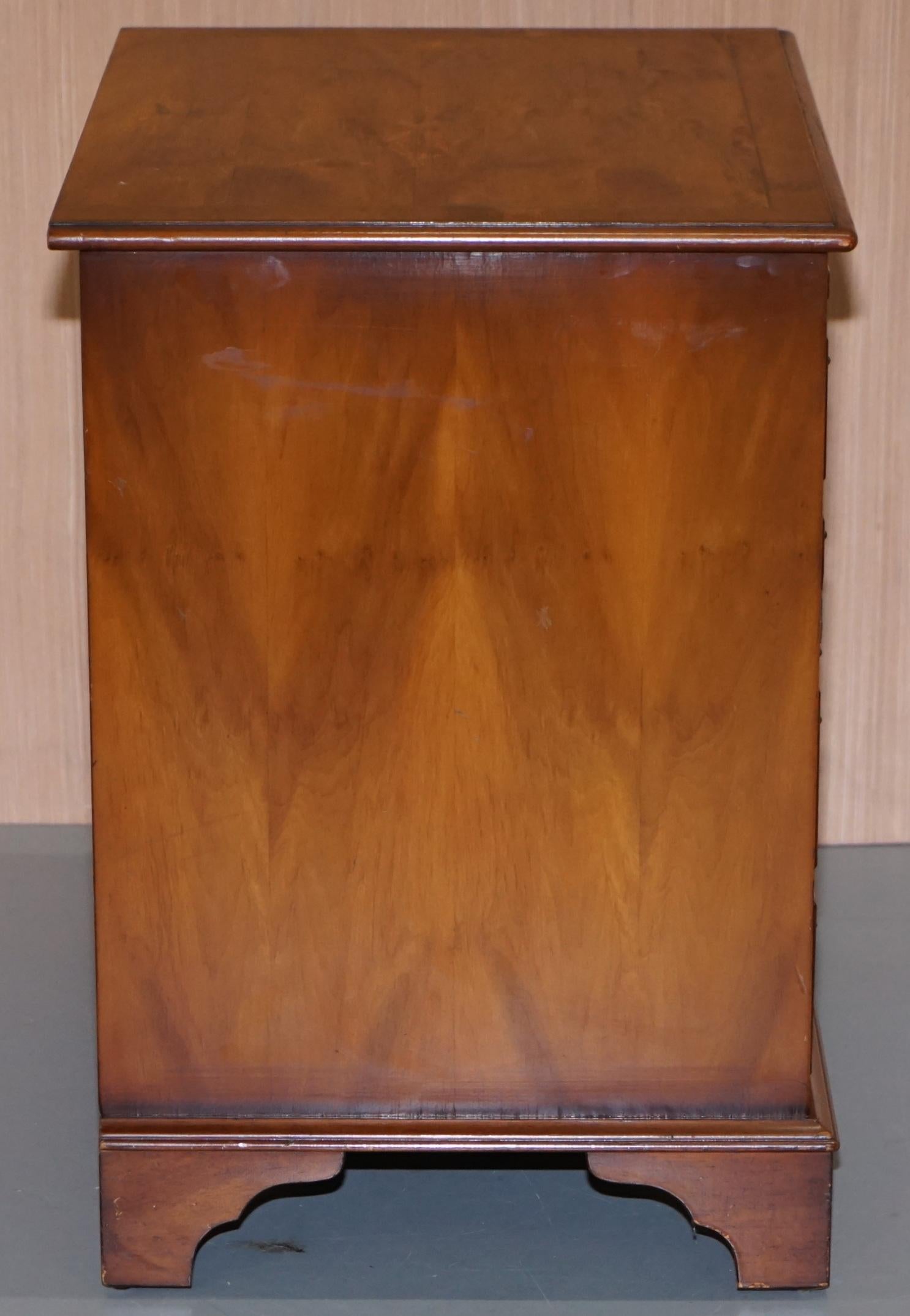 Burr Yew Wood Chest of Drawers Butlers Leather Serving Tray Large Side Table For Sale 1