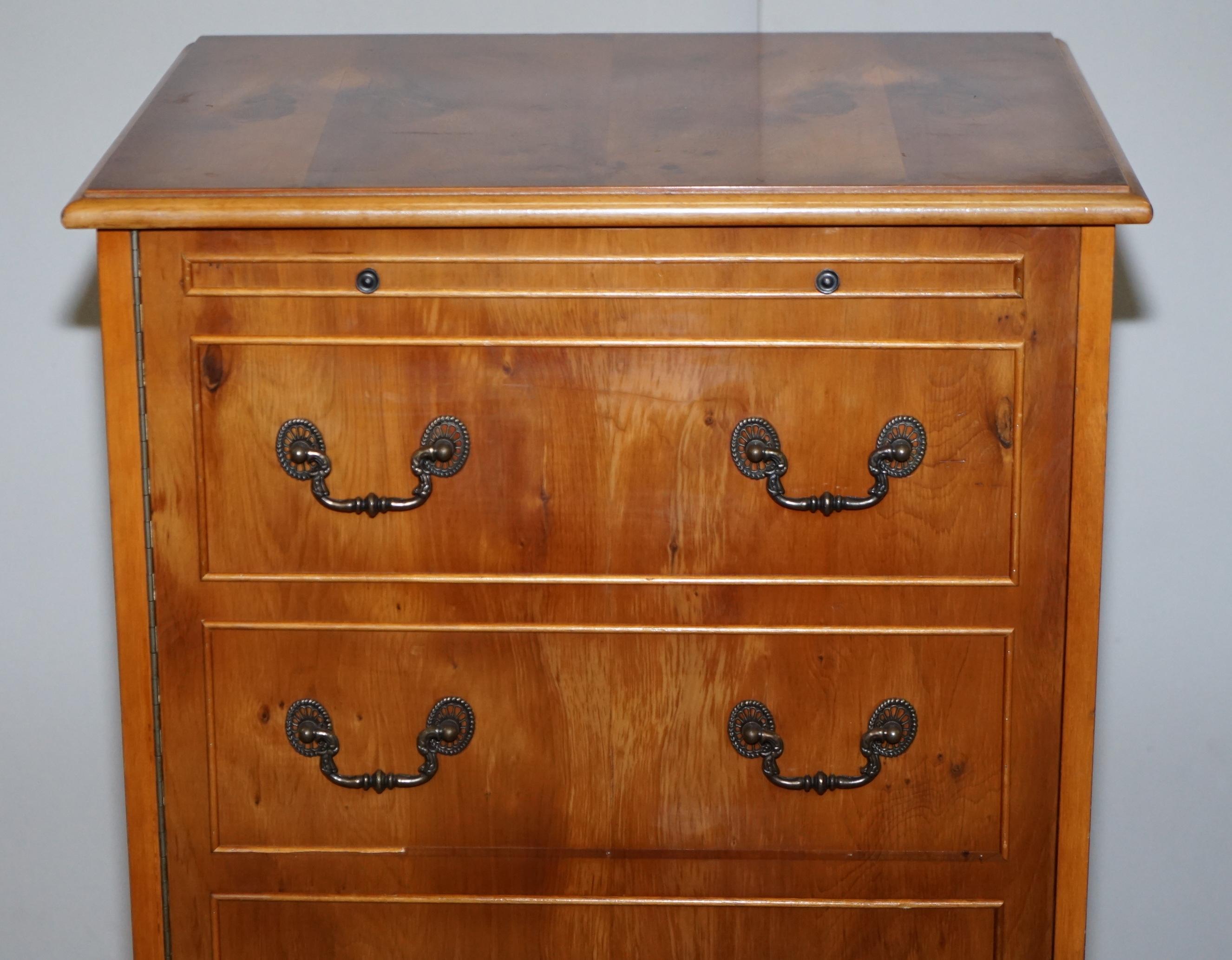 Burr Yew Wood Record Player Cabinet Cupboard Hidden as Regency Chest of Drawers 1