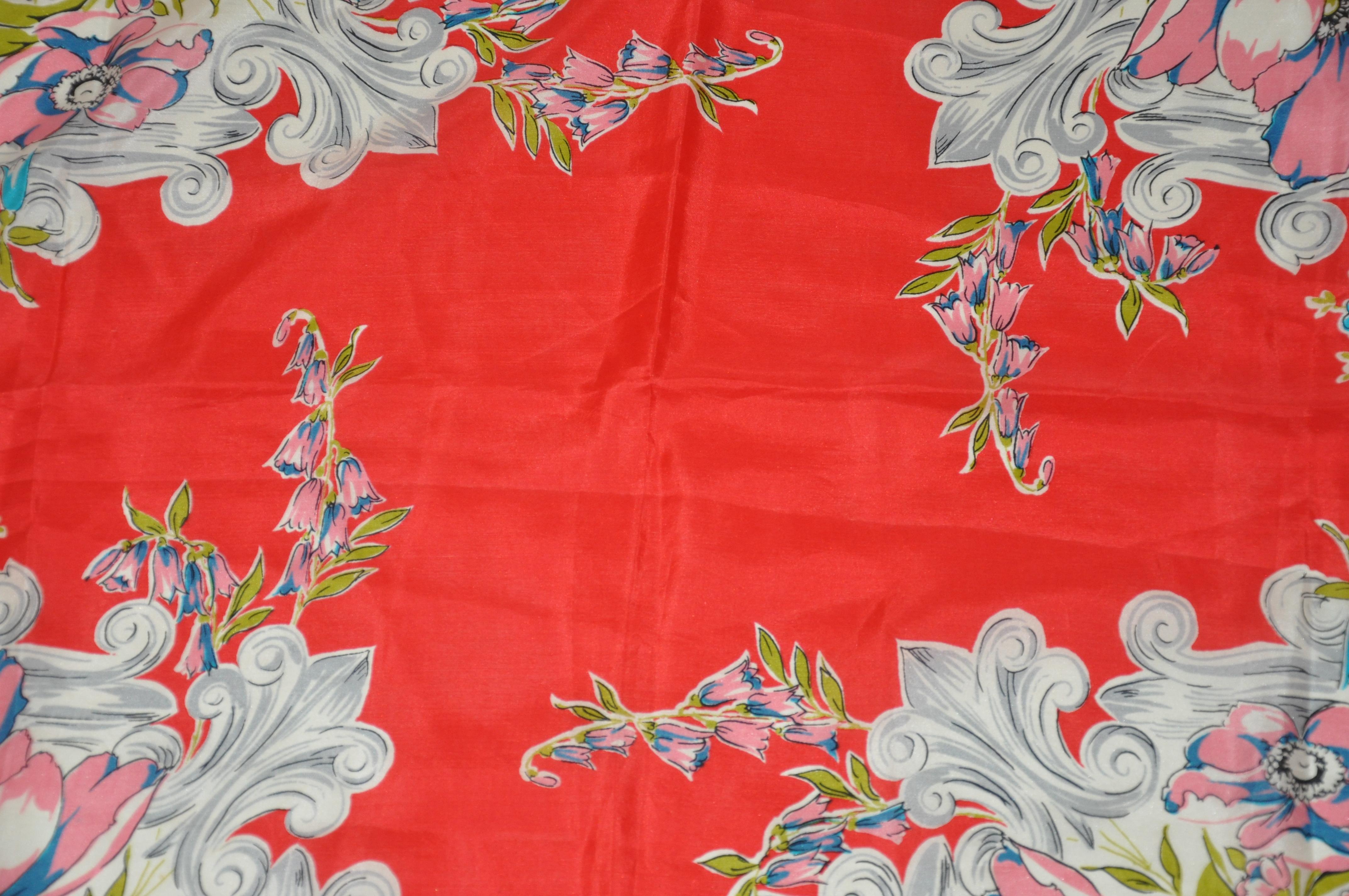      his wonderful detailed silk scarf with scallops corners 