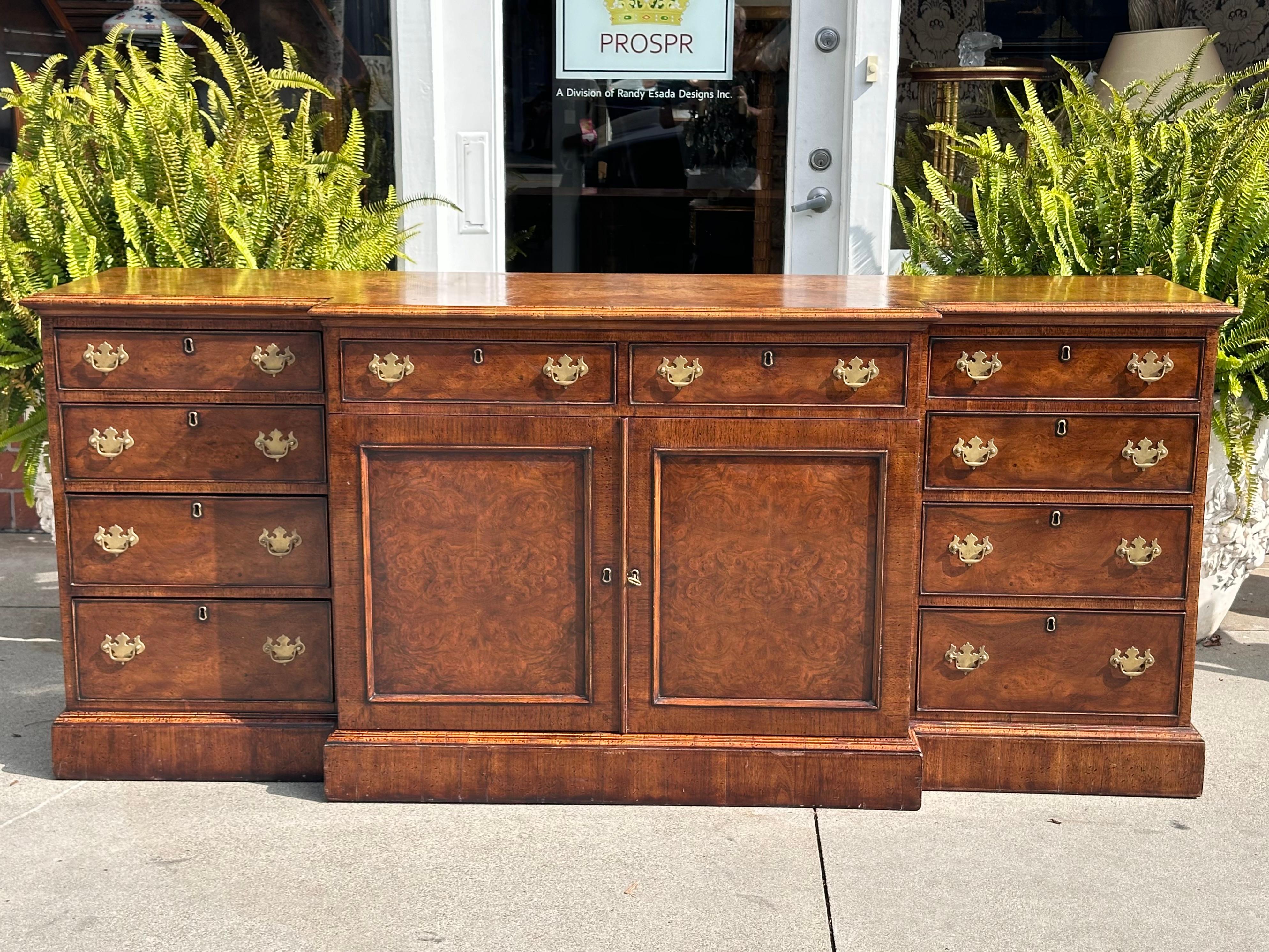Burton-Ching George III Style Burl Walnut Credenza Sideboard Cabinet In Good Condition For Sale In LOS ANGELES, CA