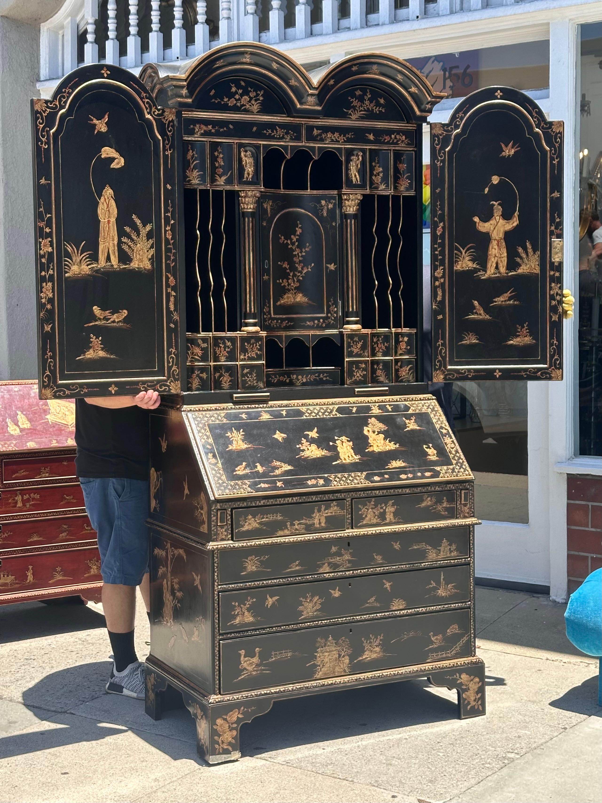 Américain Burton - Bureau secrétaire de style géorgien Chinoiserie noir et or en vente
