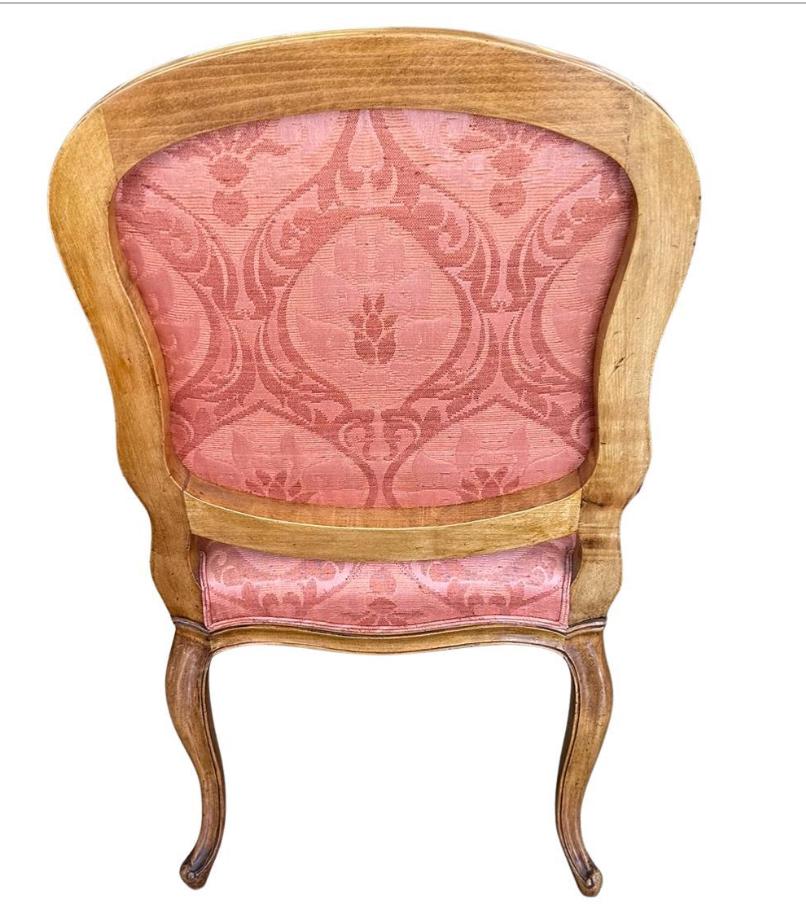 Burton-Ching Sillón de Abedul Estilo Luis XV Estadounidense en venta
