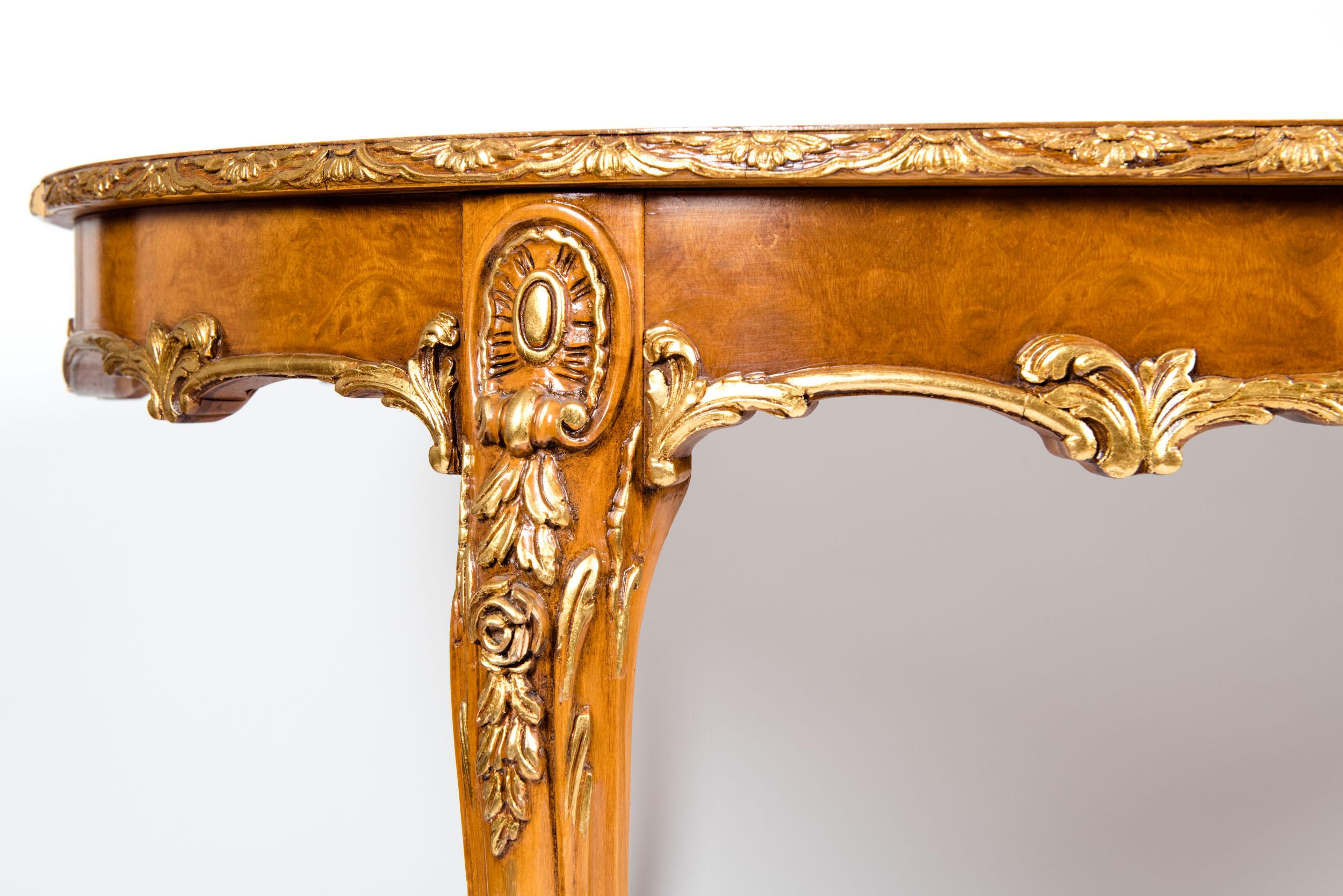 Burwood Dining Table with Gilt Design Details  In Excellent Condition In Tarry Town, NY