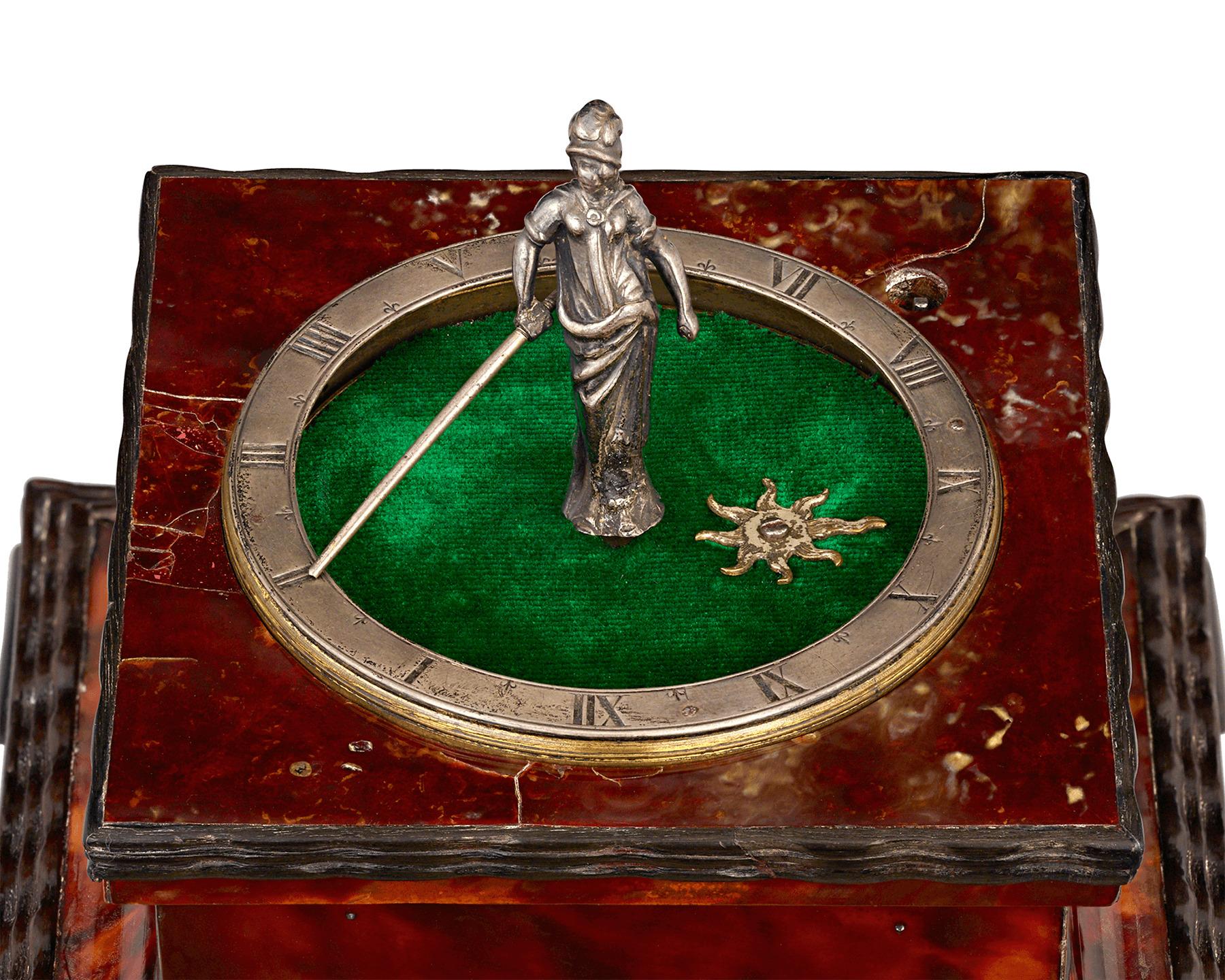 Renaissance Horloge de table horizontale allemande Buschman Minerva en vente