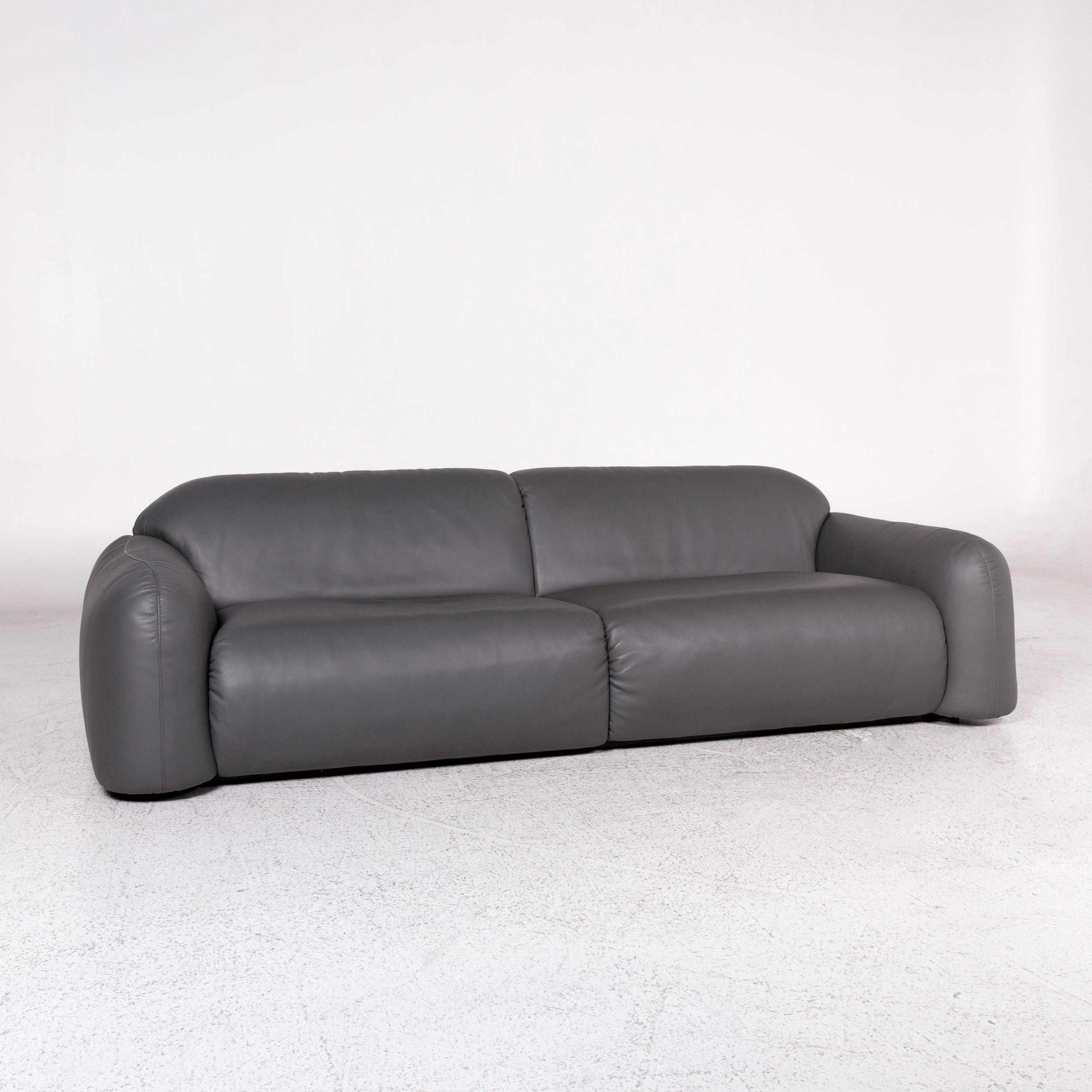 We bring to you a Busnelli Piumotto leather sofa gray three-seat Marco Boga couch.

 Product measurements in centimeters:
 
Depth: 109
Width: 258
Height: 71
Seat-height: 41
Rest-height: 55
Seat-depth: 65
Seat-width: 197
Back-height: