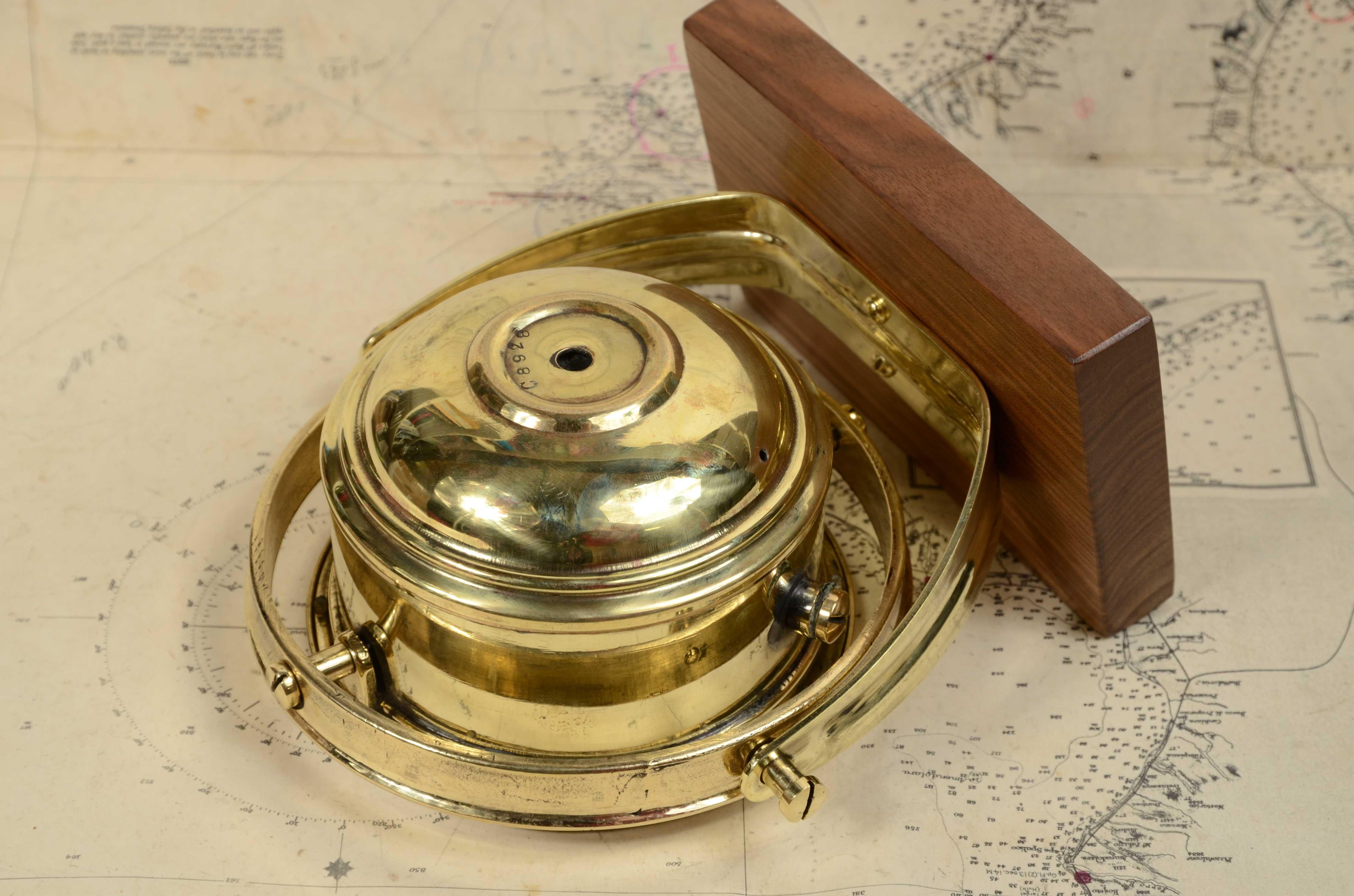 Aeronautical compass signed by Henry Browne & Son  Sestrel of the 1930s C8928 For Sale 4