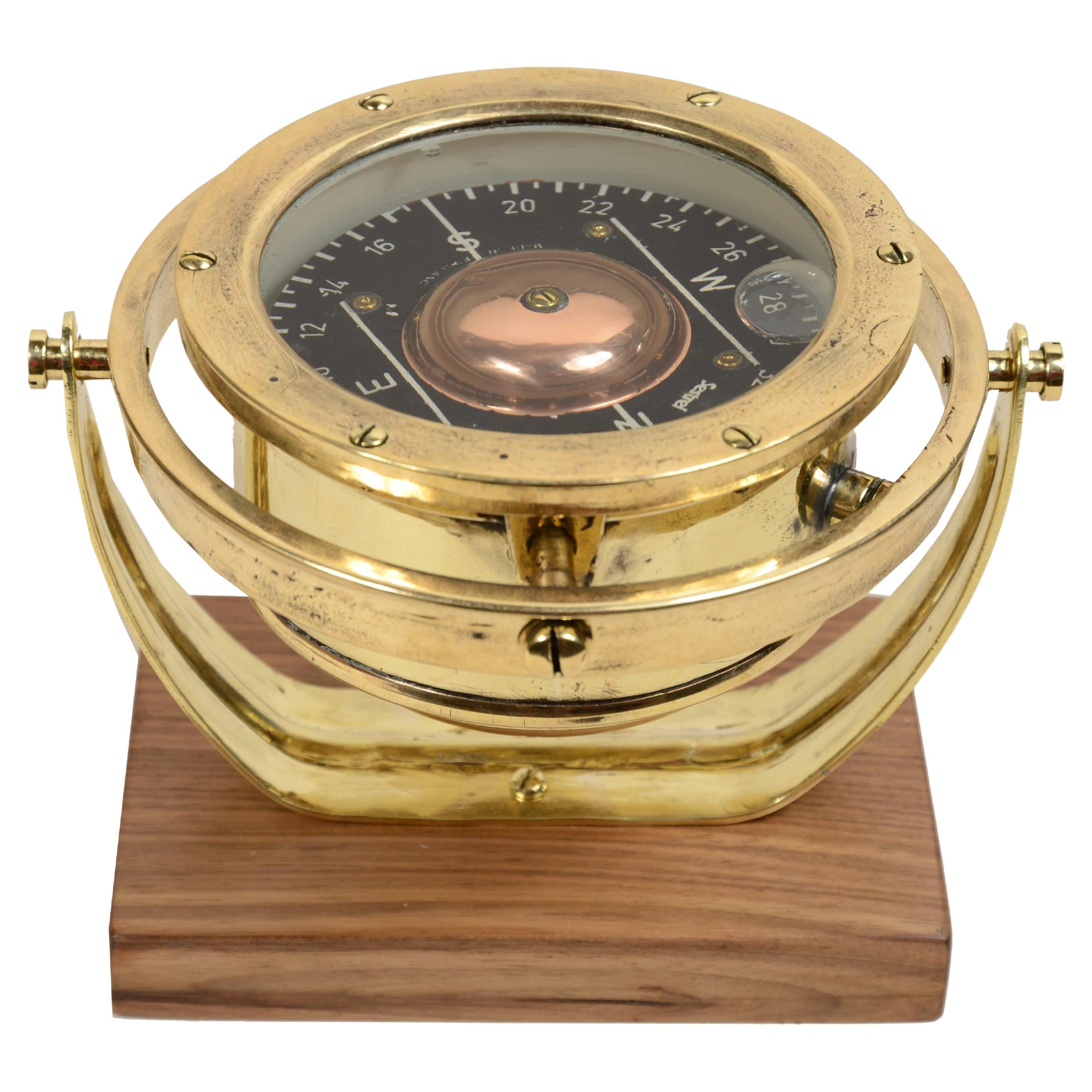 Aeronautical compass signed by Henry Browne & Son  Sestrel of the 1930s C8928 For Sale