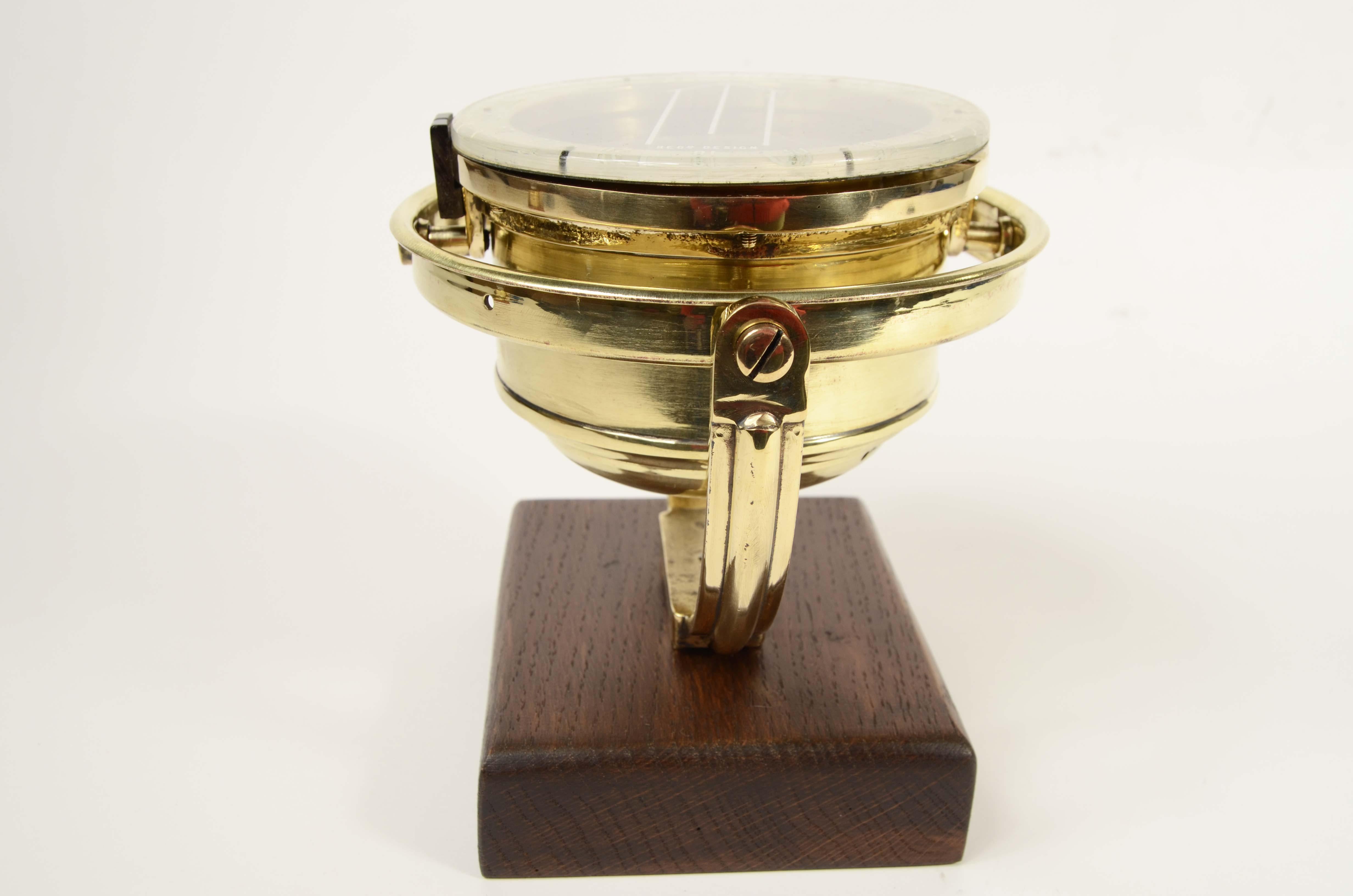 Laiton Compas aéronautique de Sestrel  H B & S London fabriqué en Angleterre dans les années 1930 en vente