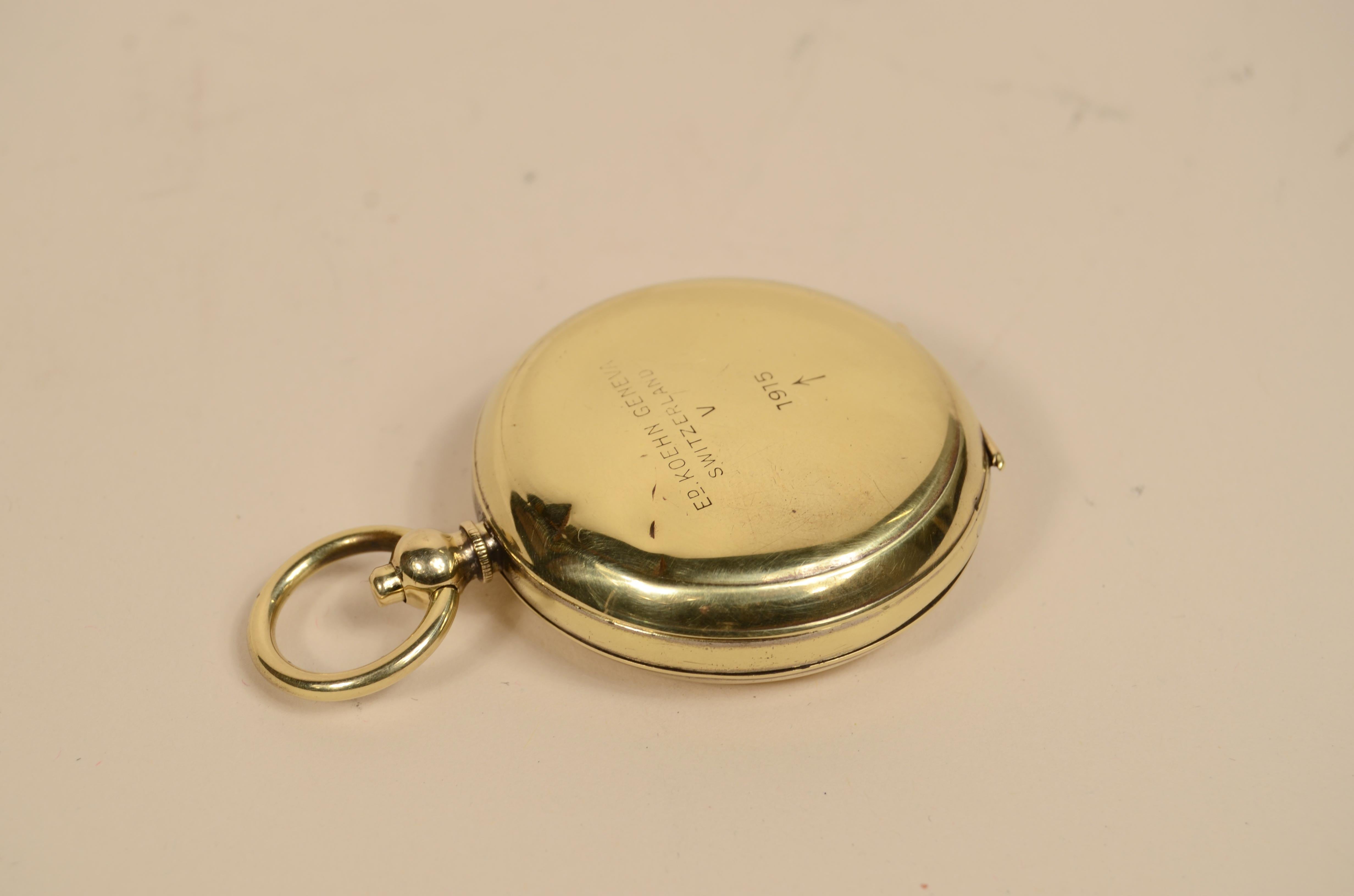 Boussole de poche officielle de l'armée de l'air britannique signée E. KOEHN Genève 1915 en vente 1