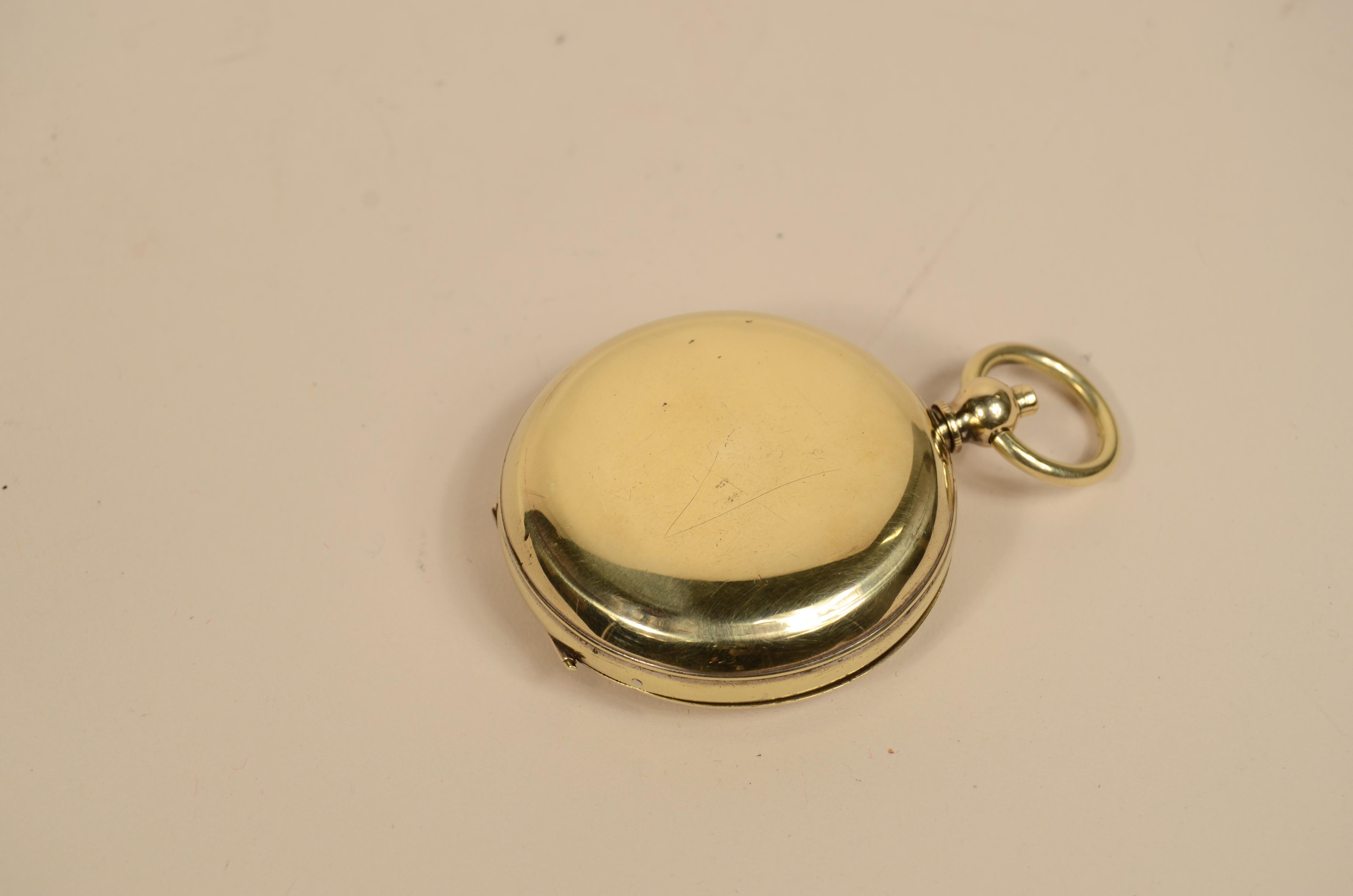 Boussole de poche officielle de l'armée de l'air britannique signée E. KOEHN Genève 1915 en vente 2